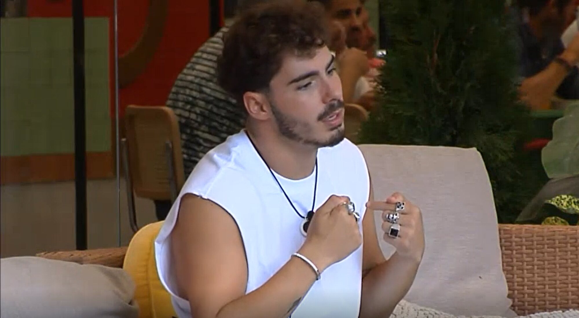 Jesús Oviedo, apartado de sus compañeros de &#39;Secret Story&#39;