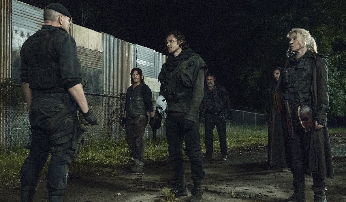 Daryl con los Segadores en el 11x06 de 'The Walking Dead'