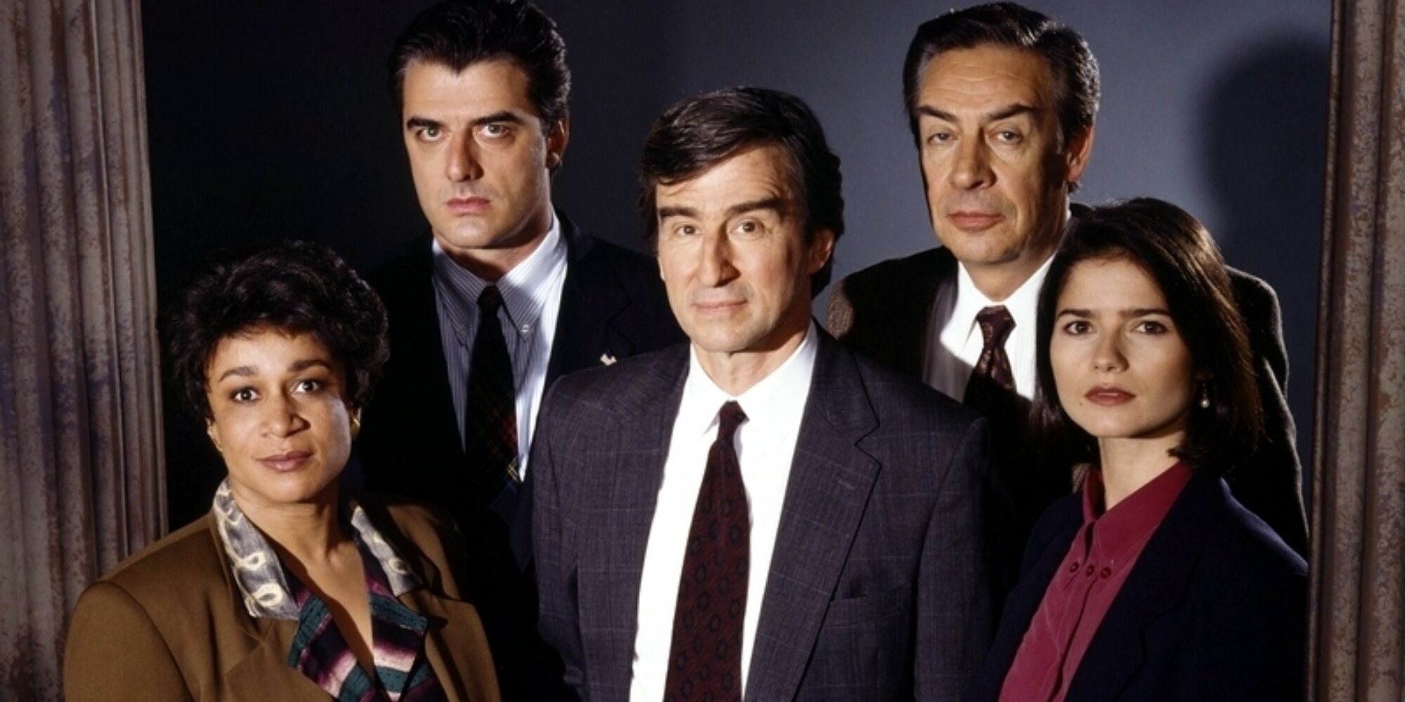 S. Epatha Merkerson, Chris Noth, Sam Waterston, Jerry Orbach y Jill Hennessy en la quinta temporada de 'Ley y orden'