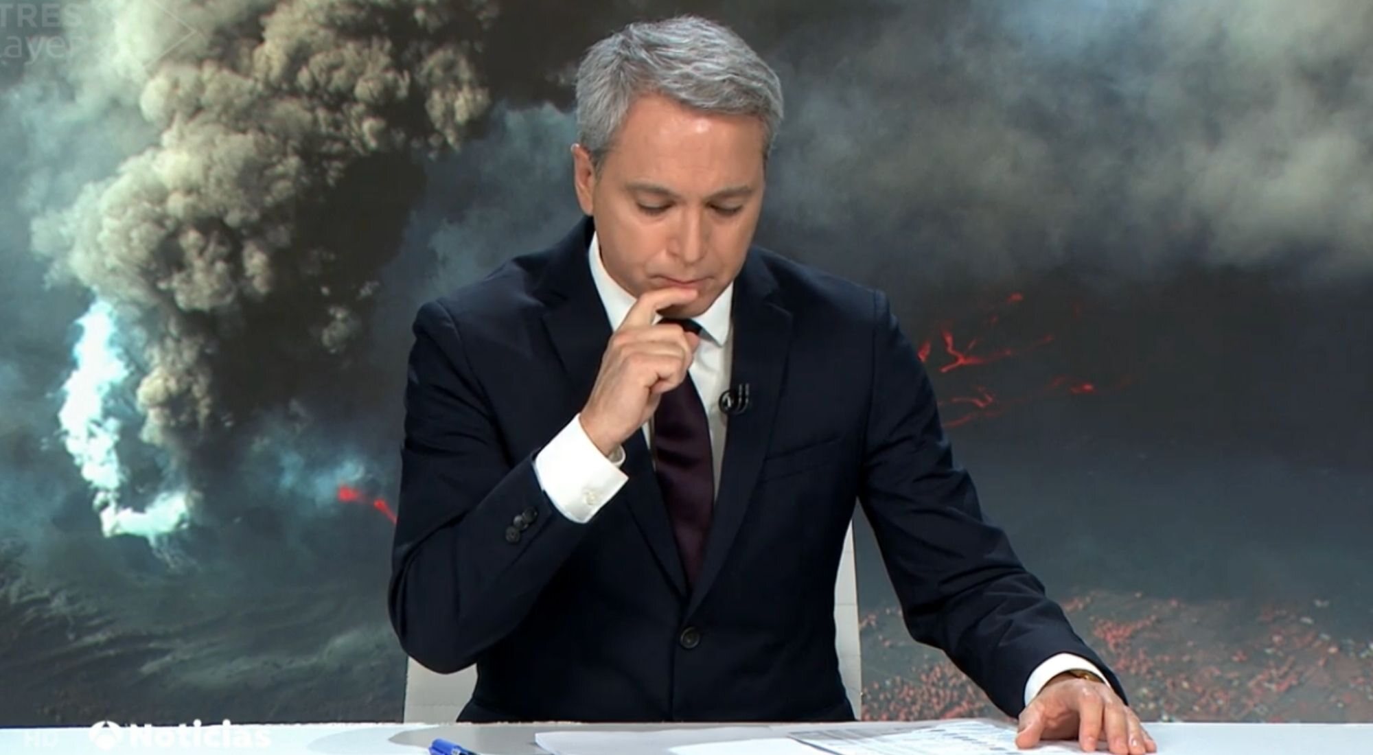 Vicente Valllés y su ataque de tos en 'Antena 3 Noticias 2'
