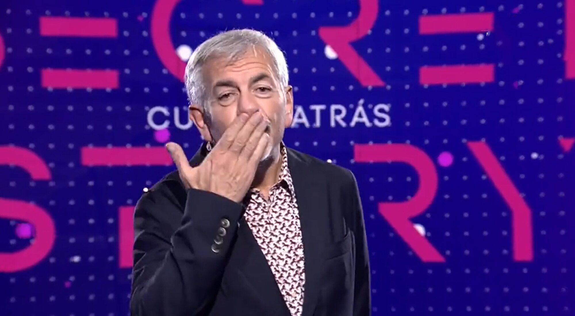 Carlos Sobera envía un beso a Ana Rosa Quintana en 'Secret Story'