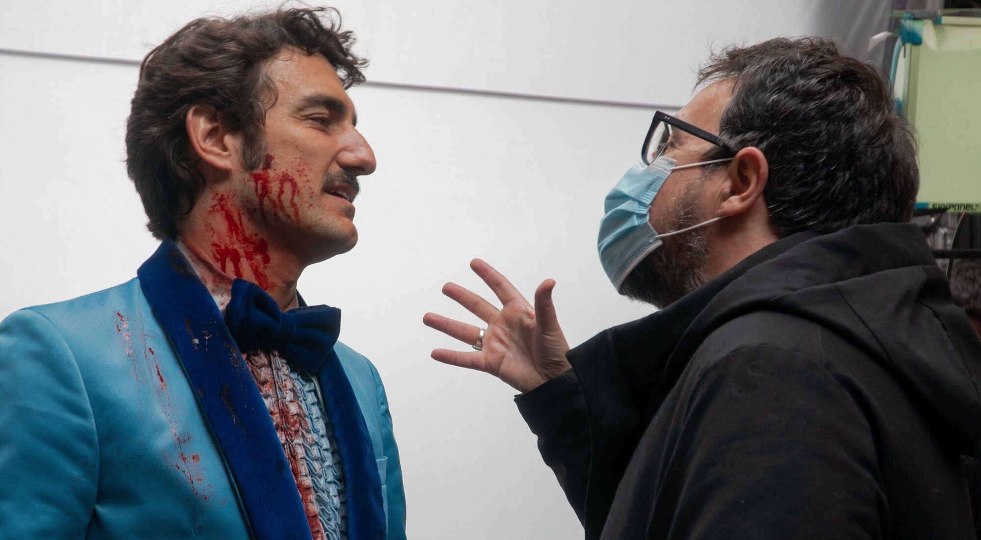 Miki Esparbé y Paco Plaza en 'Freddy', de 'Historias para no dormir'