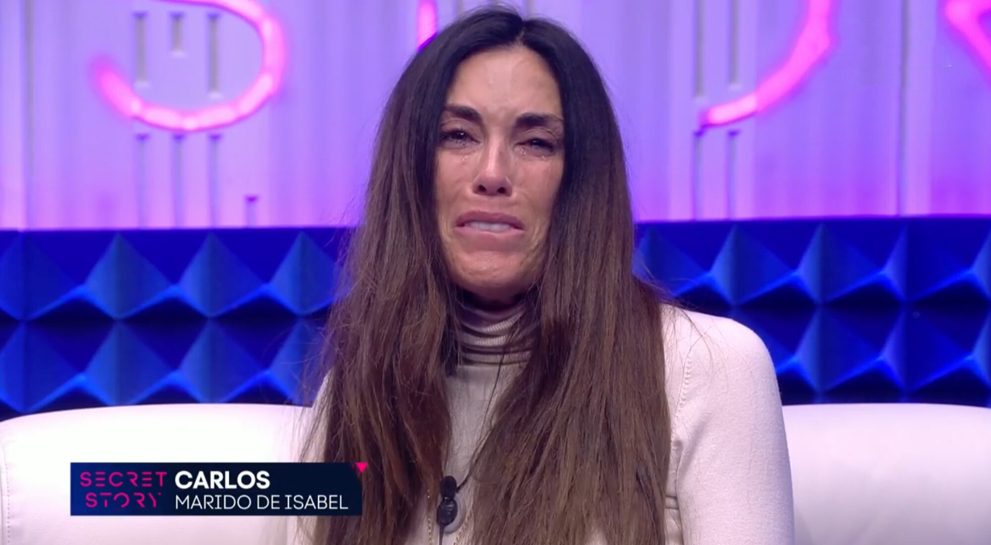 Isabel Rábago rompe a llorar al escuchar a su marido en 'Secret Story'