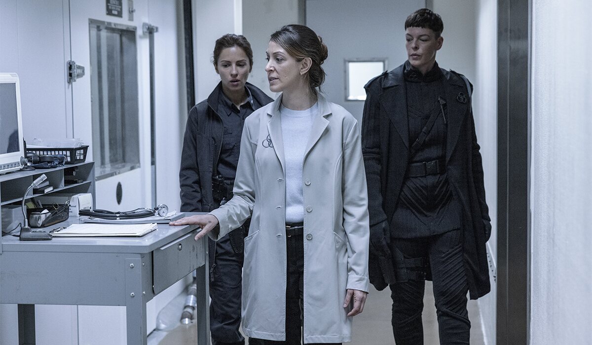 Huck, Lyla y Jadis en el 2x07 de 'The Walking Dead: World Beyond'