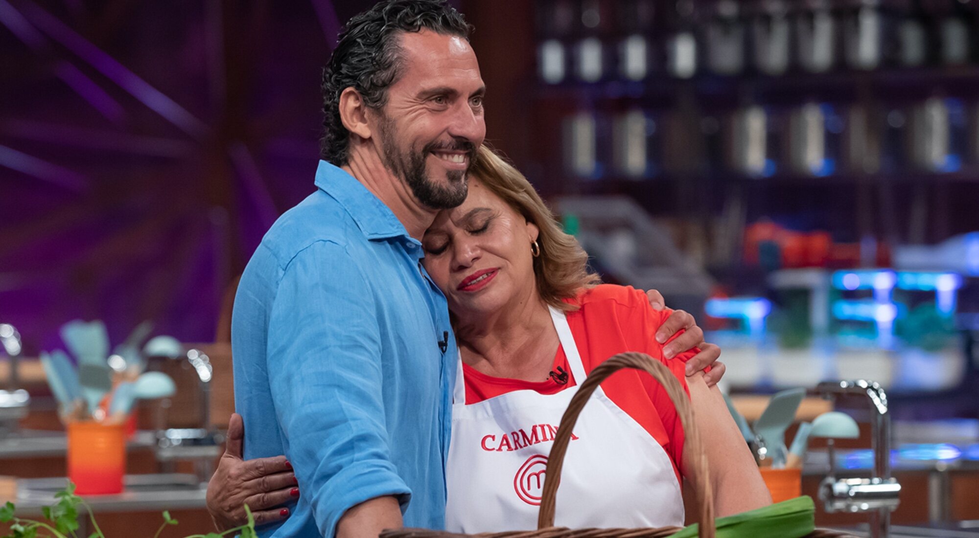 Paco León y Carmina Barrios en 'MasterChef Celebrity 6'