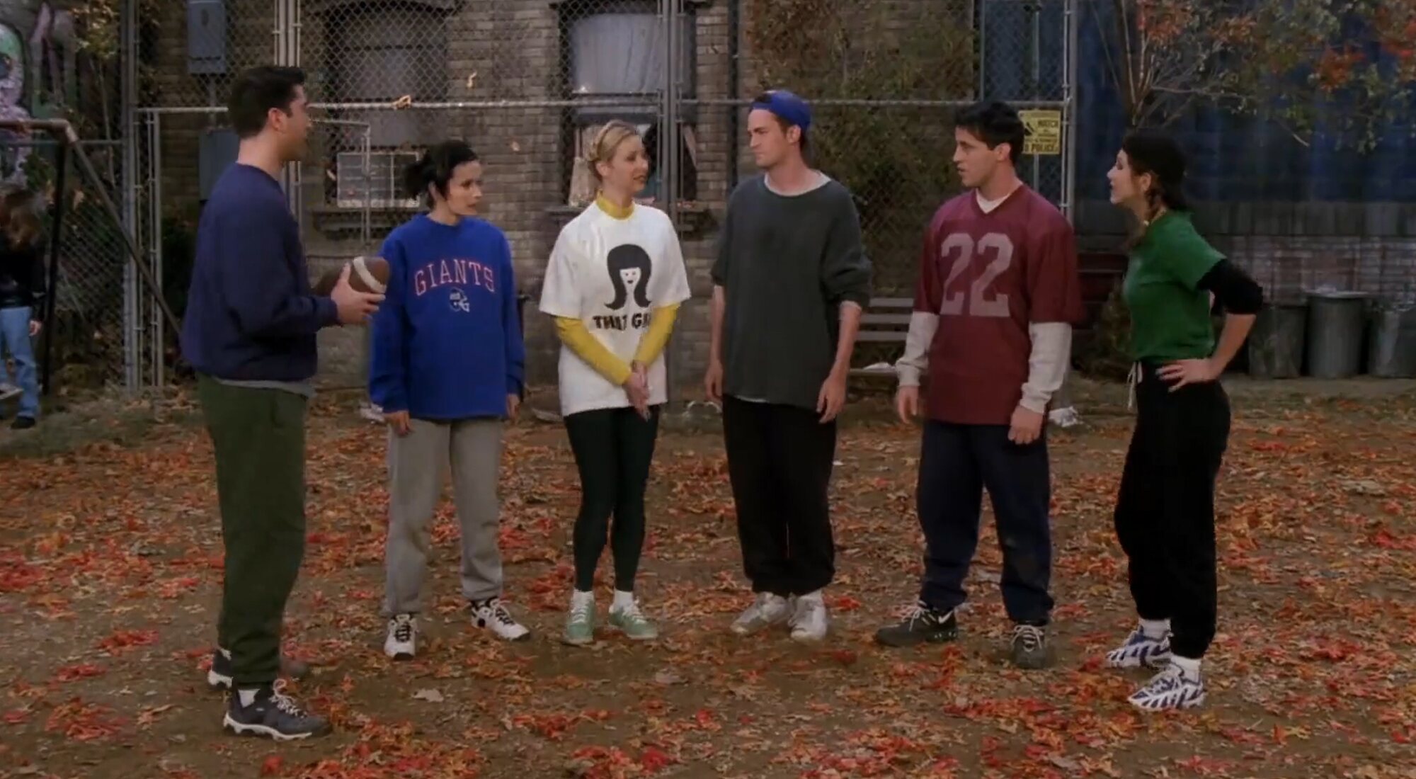 Los protagonistas de 'Friends' se prepara para jugar al fútbol