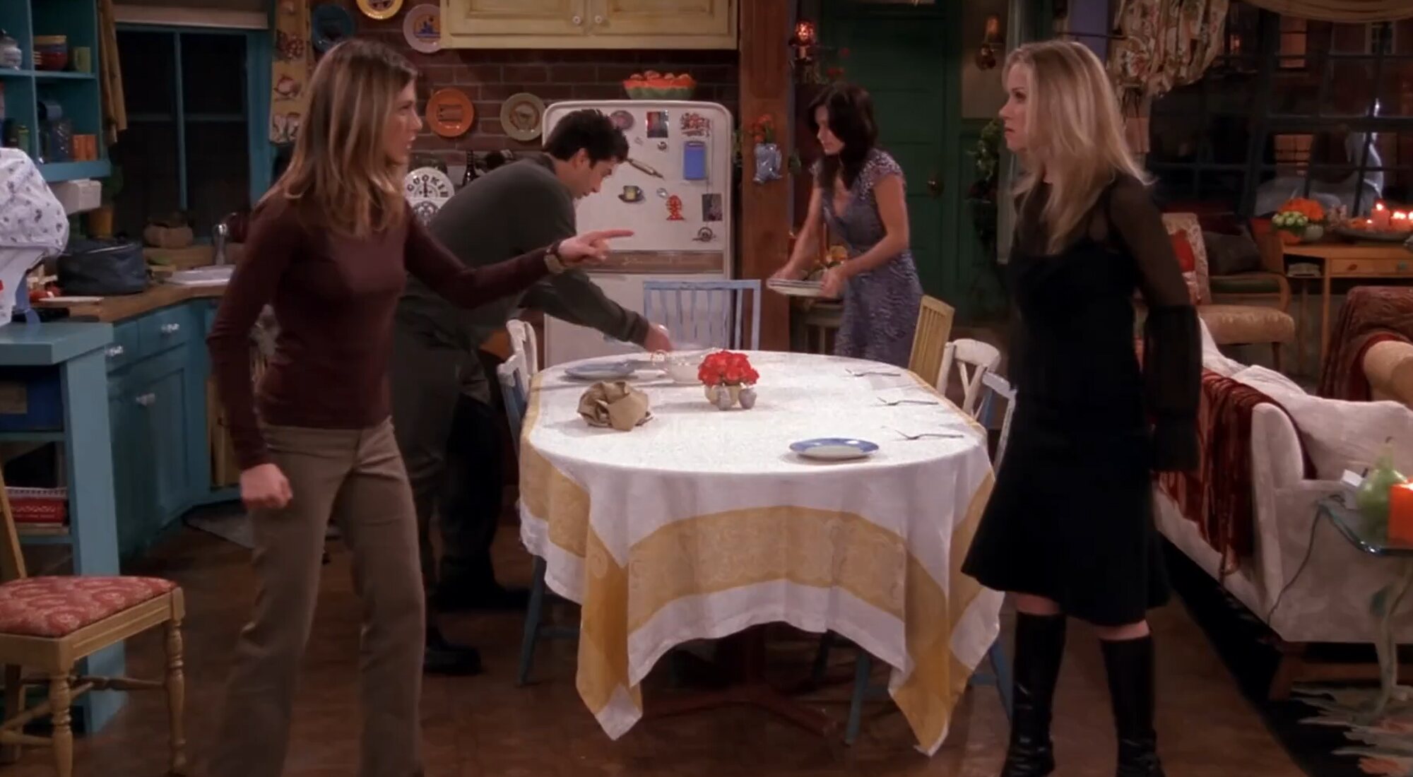 Rachel y su hermana discuten en 'Friends'