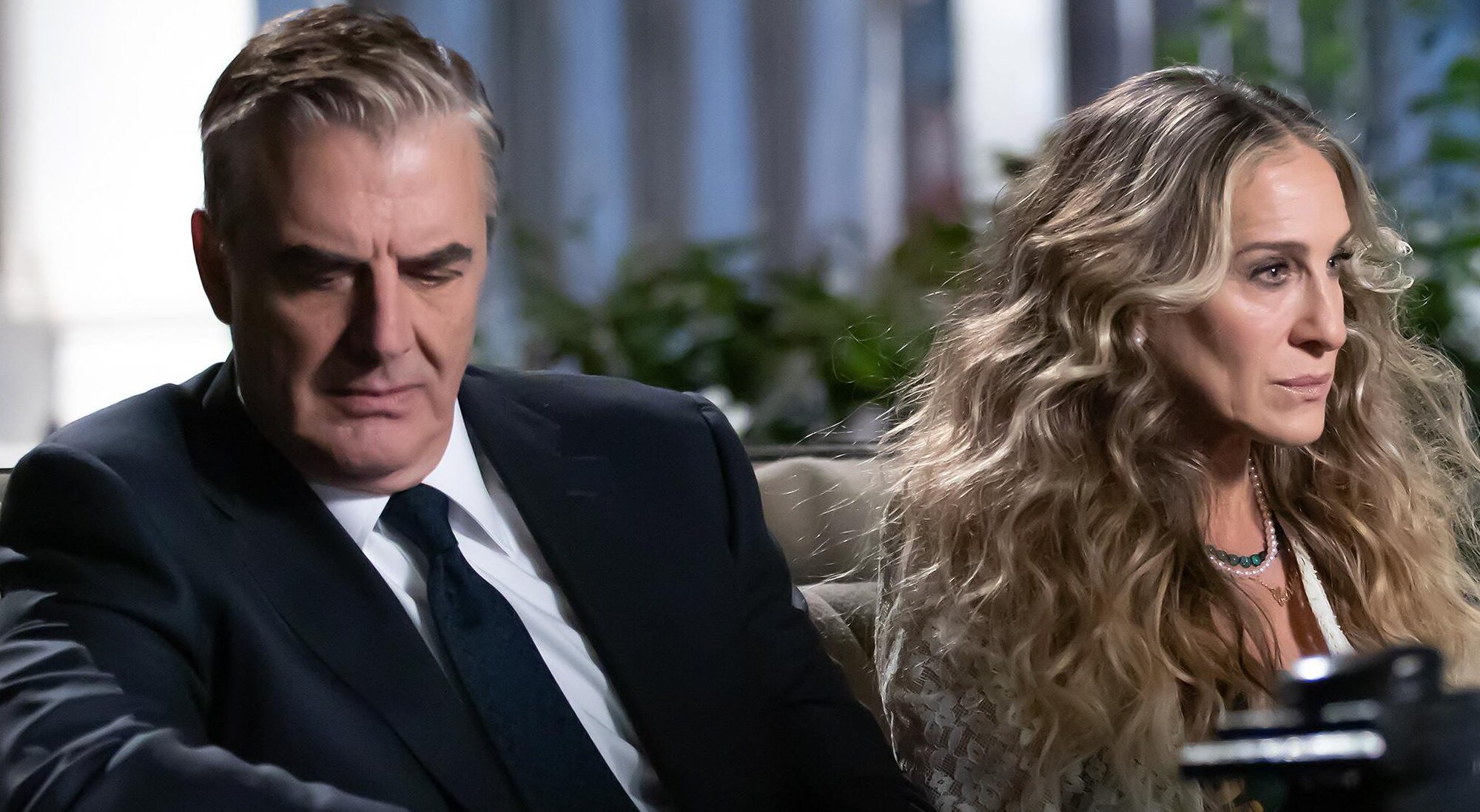 Chris Noth junto a Sarah Jessica Parker en 'And Just Like That...'