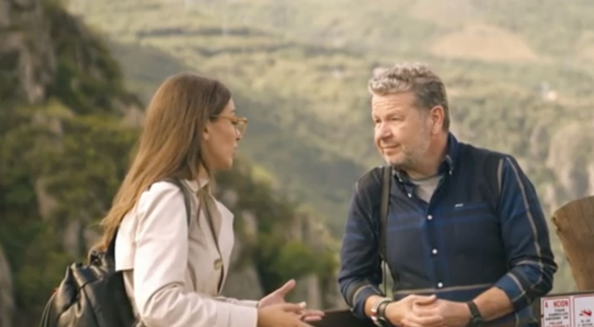 Ana Guerra y Alberto Chicote en 'Fuera del mapa'