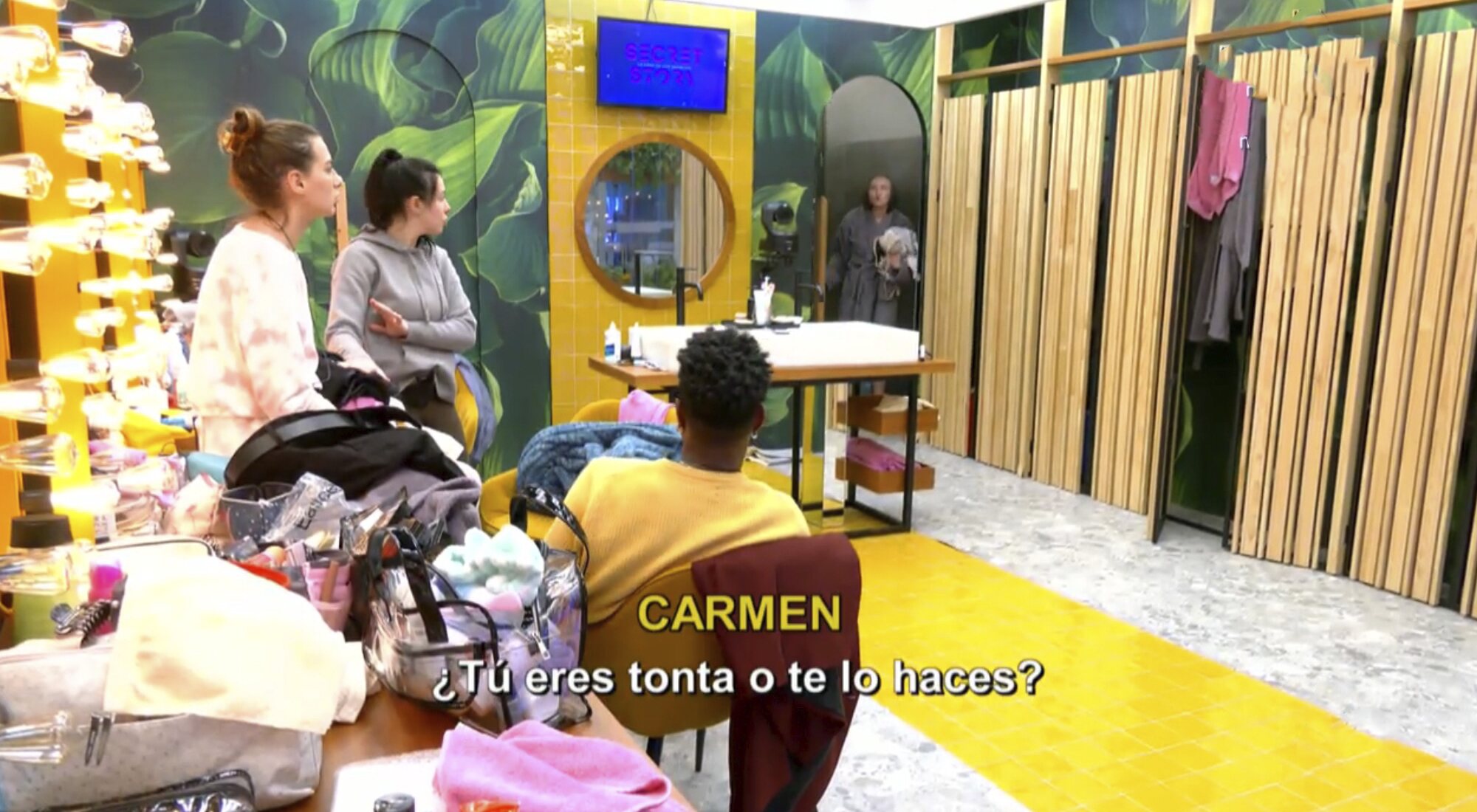 Carmen salta ante los reproches de Nissy en 'Secret Story'