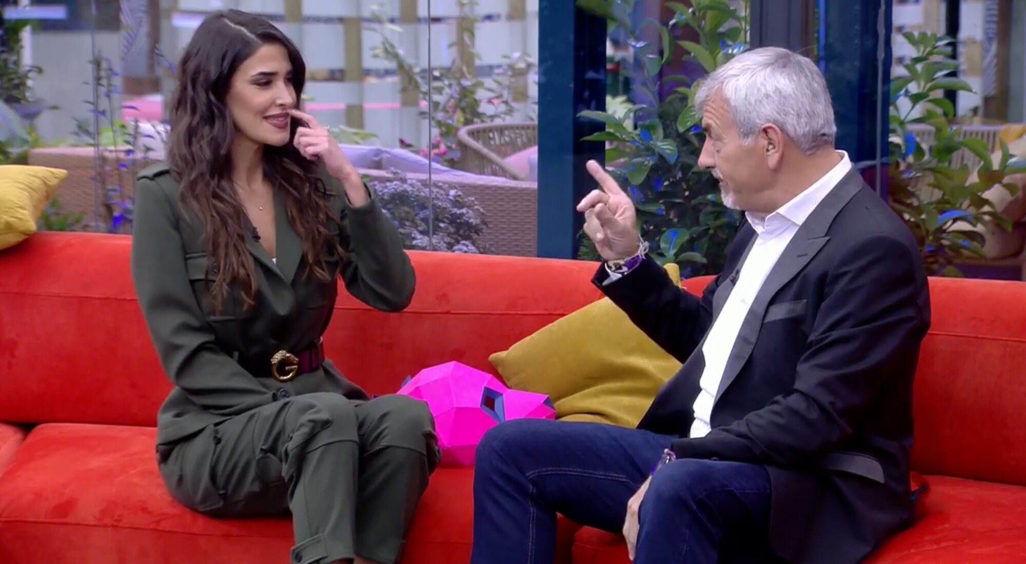 Lidia Torrent charla con Carlos Sobera en la casa de &#39;Secret Story&#39;