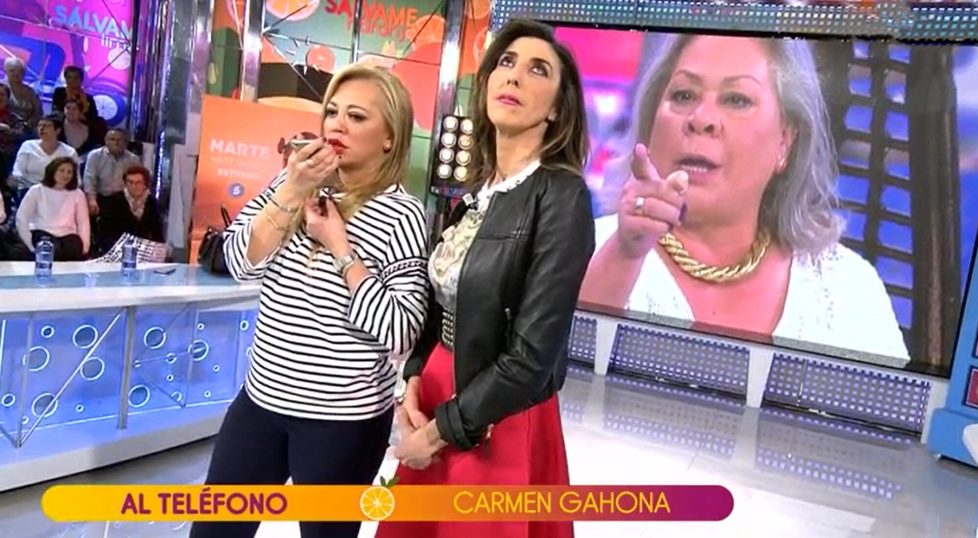 Belén Esteban y Paz Padilla escuchan a Carmen Gahona en 'Sálvame'