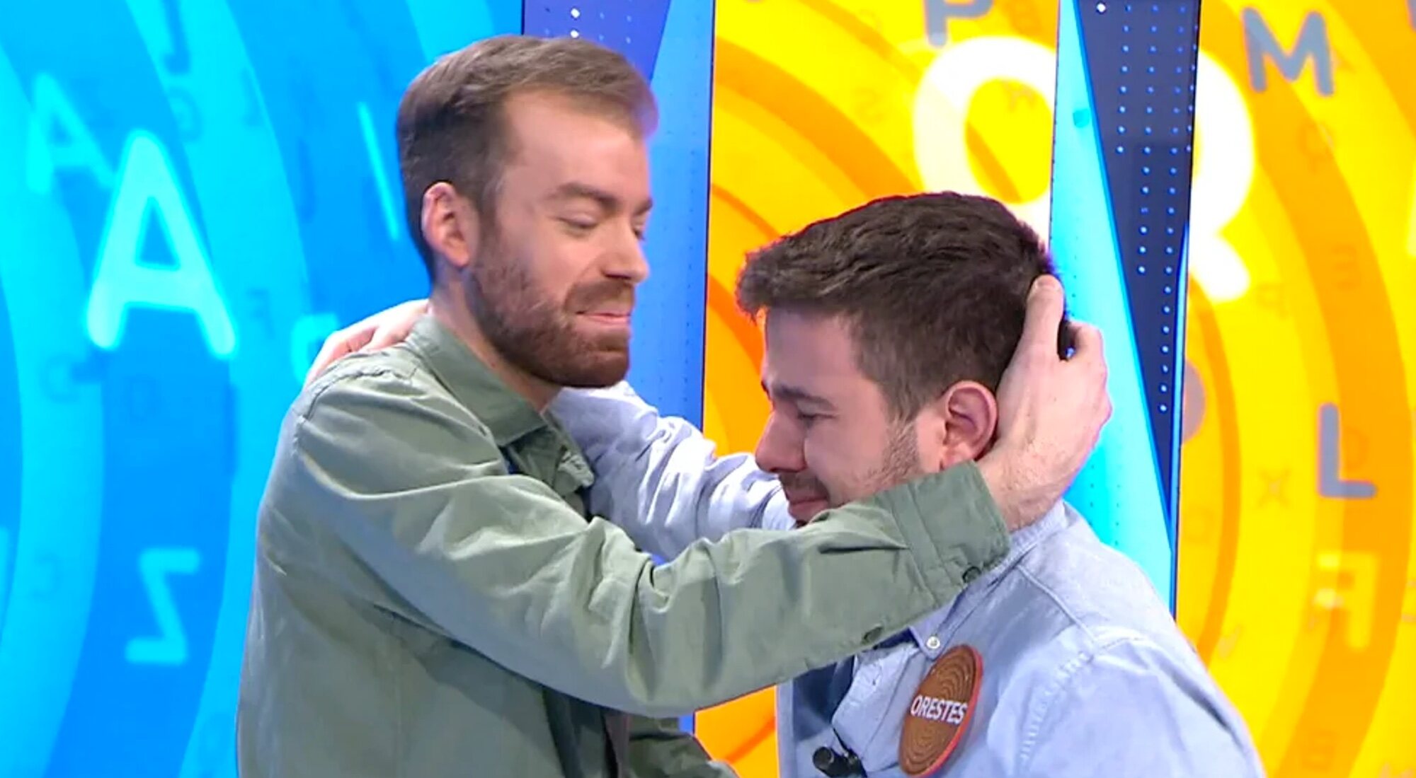 Jaime Conde y Orestes Barbero, despidiéndose en 'Pasapalabra'