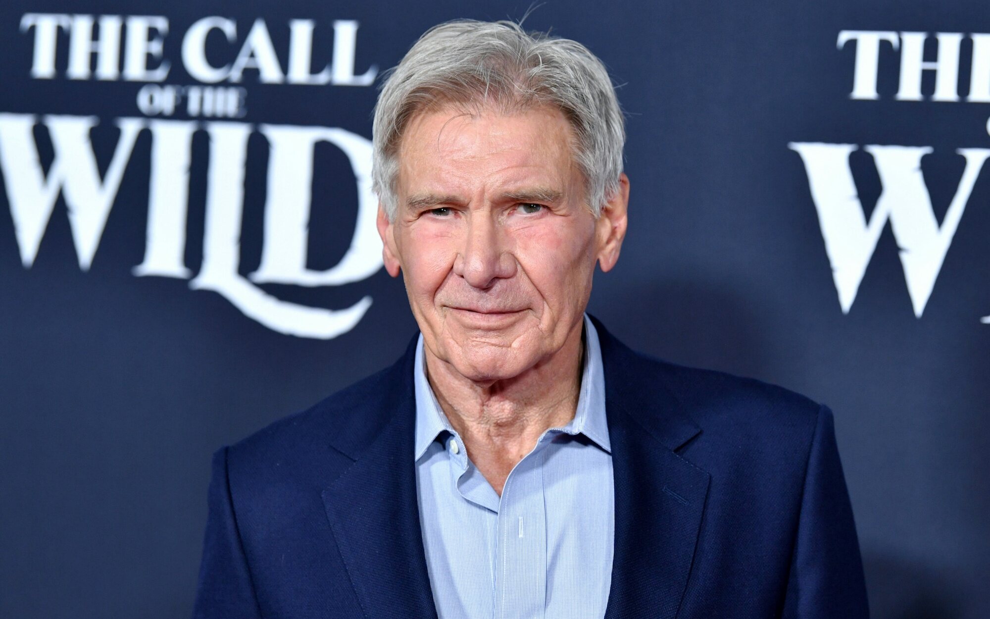 Harrison Ford en el estreno de "La llamada de lo salvaje"