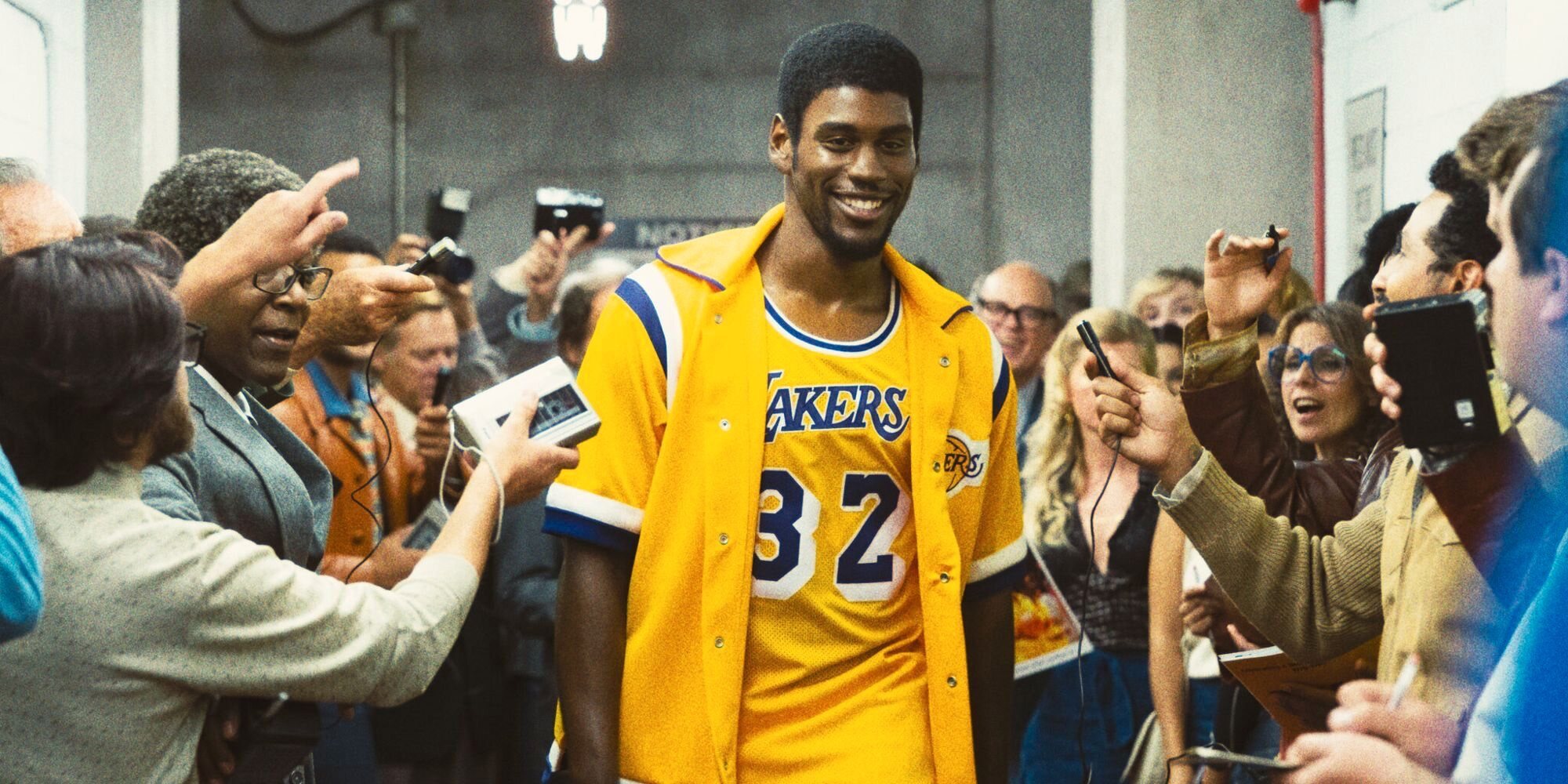 Quincy Isaiah como Magic Johnson en 'Tiempo de victoria: La dinastía de los Lakers'