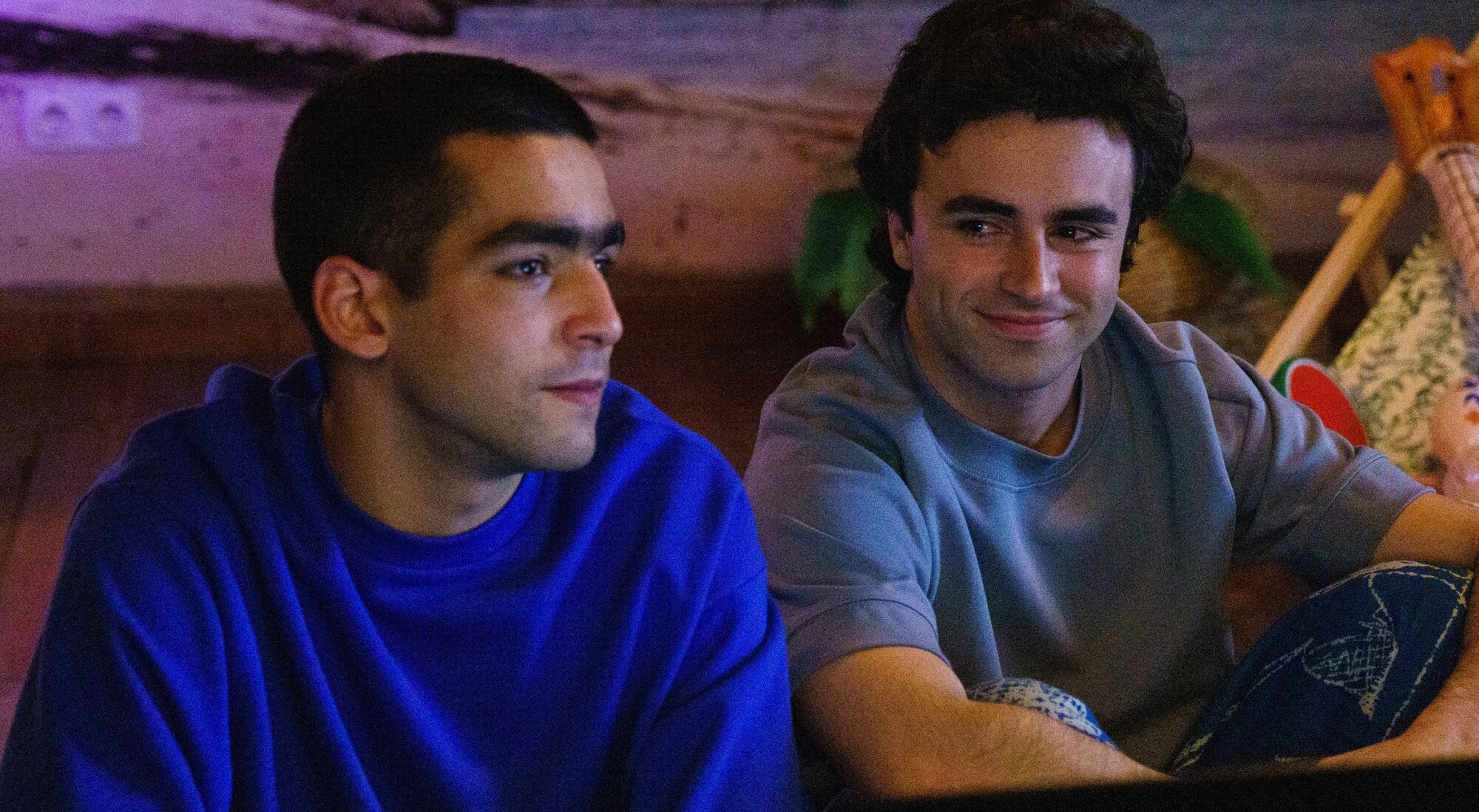 Omar Ayuso e Itzan Escamilla en &#39;Élite: Historias breves: Holidays Edition&#39;