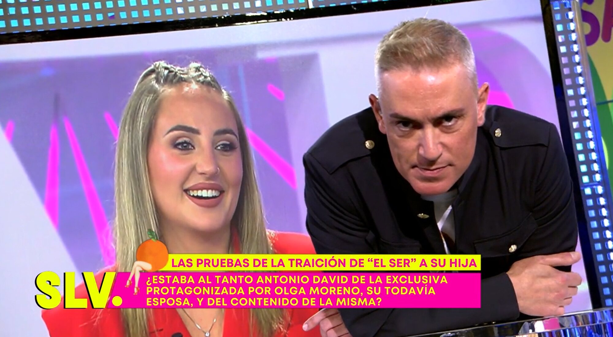 Kiko Hernández se dirige a Rocío Flores al destapar información sobre Antonio David en 'Sálvame'