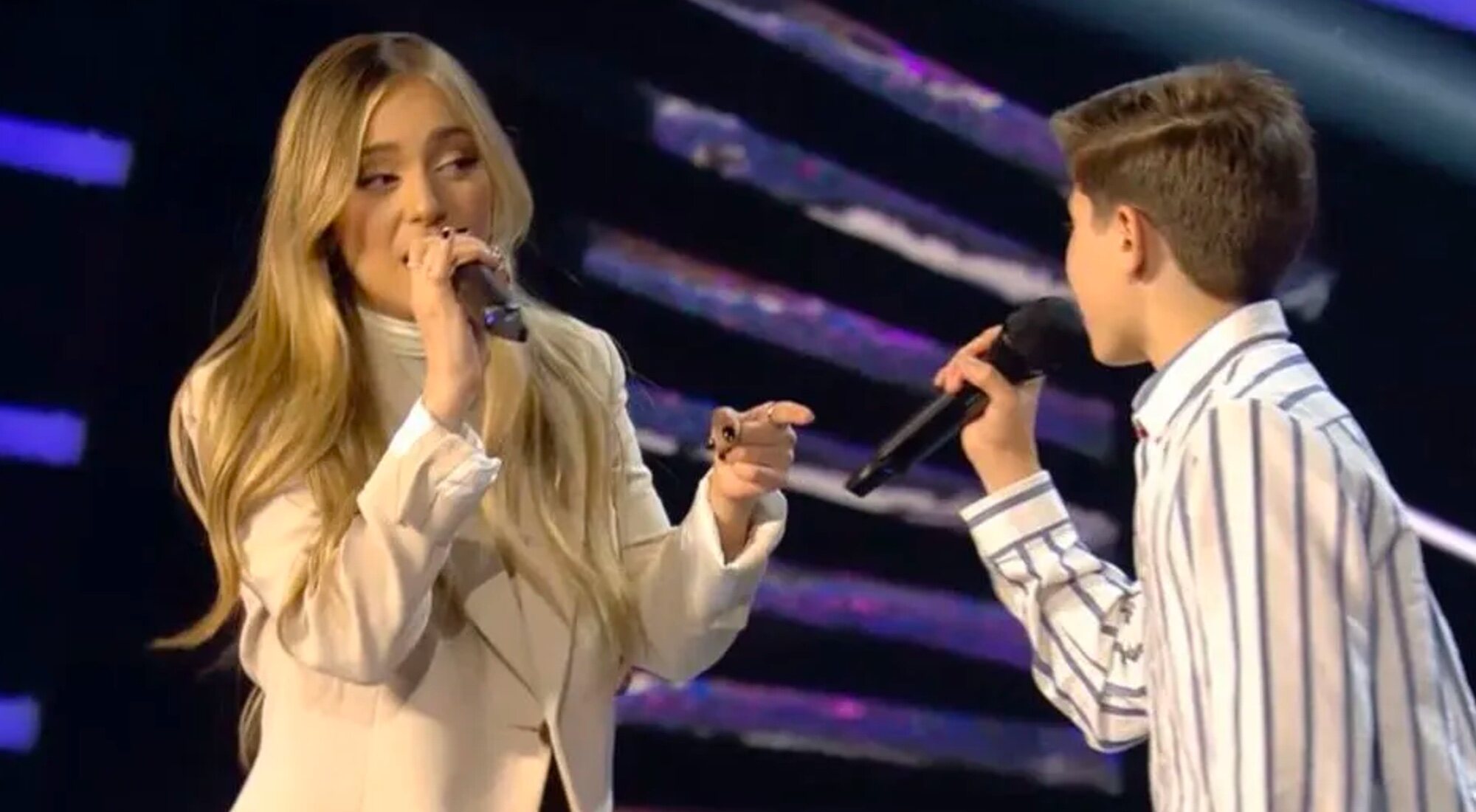 Ana Mena canta a dúo en 'Idol Kids 2'