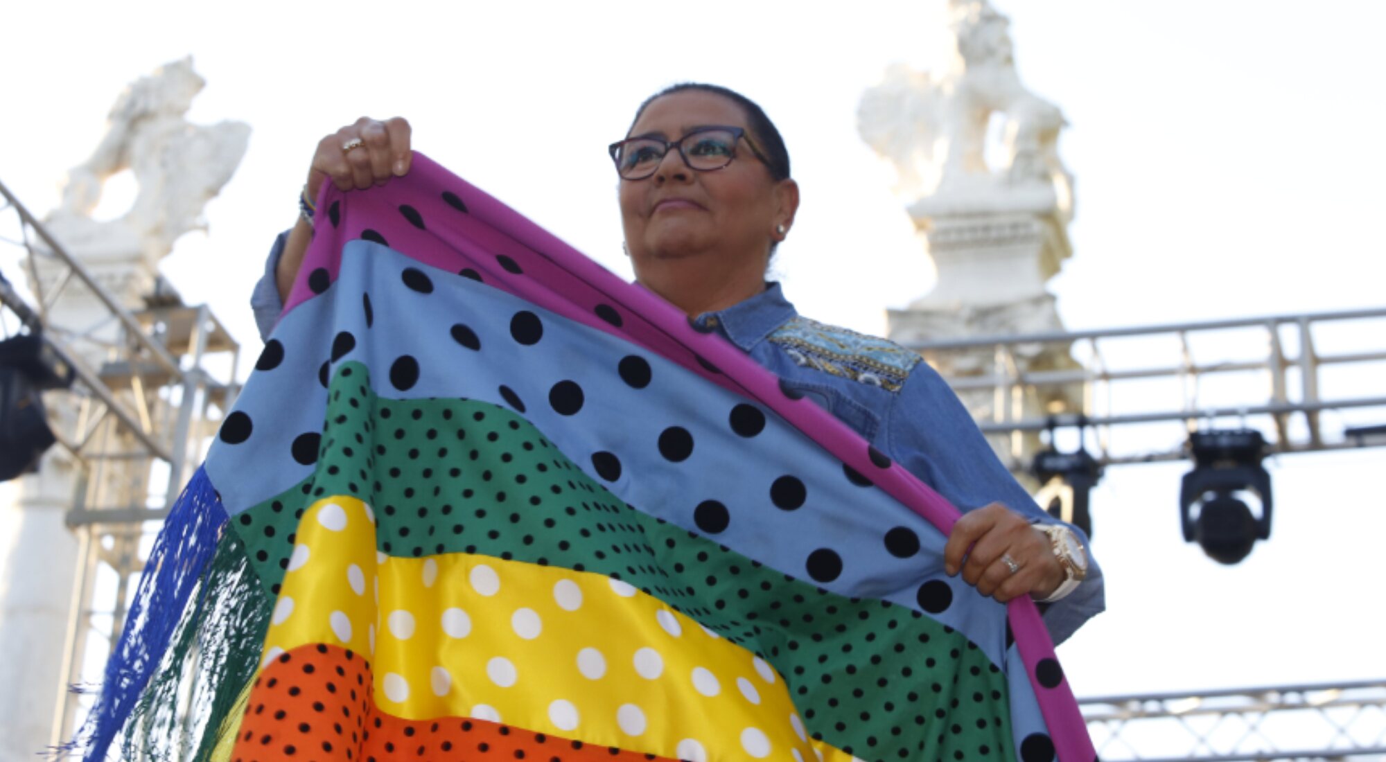 María del Monte en el pregón del Orgullo LGTBIQ+ en Sevilla