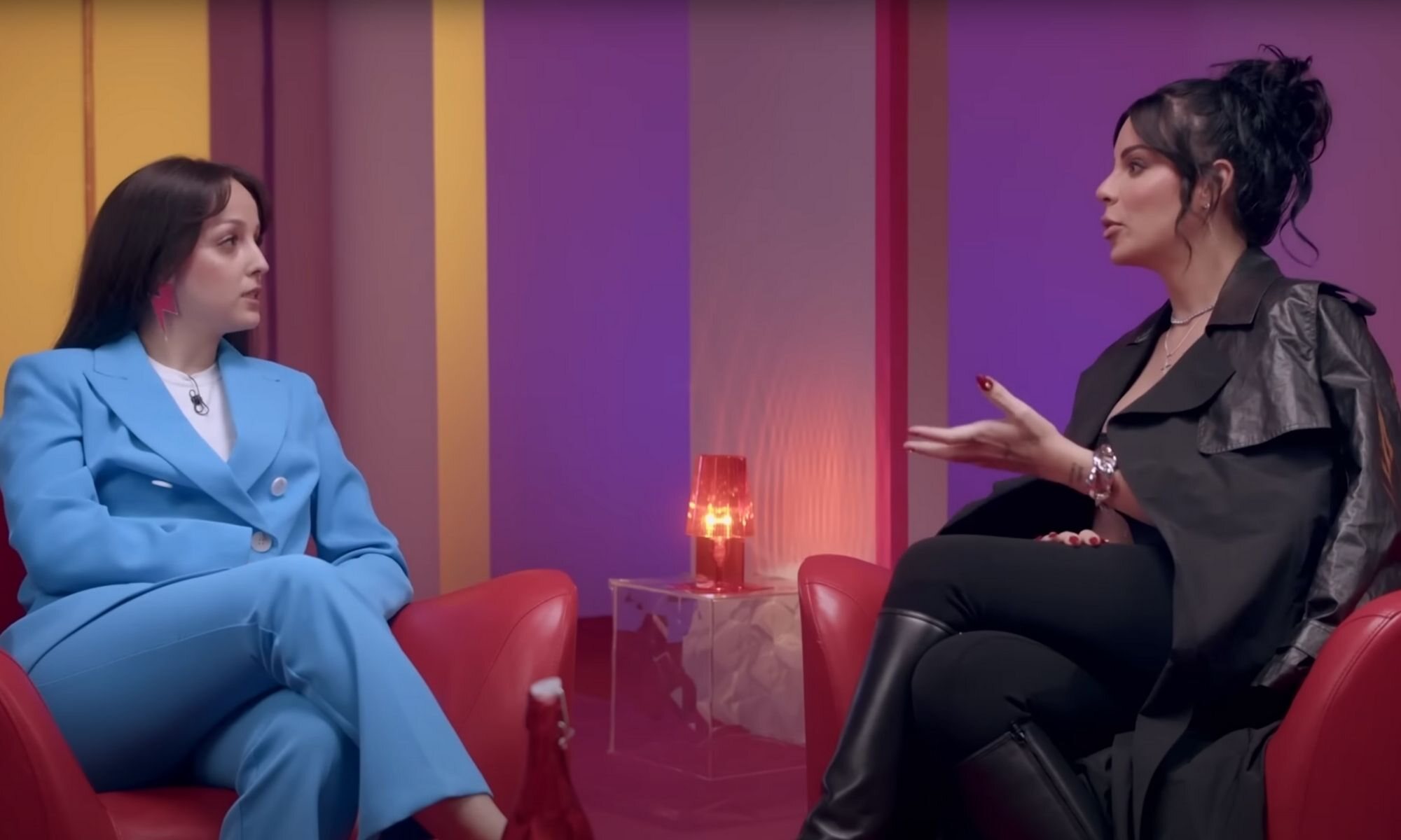 Sindy Takanashi y Jedet en 'Las Uñas'