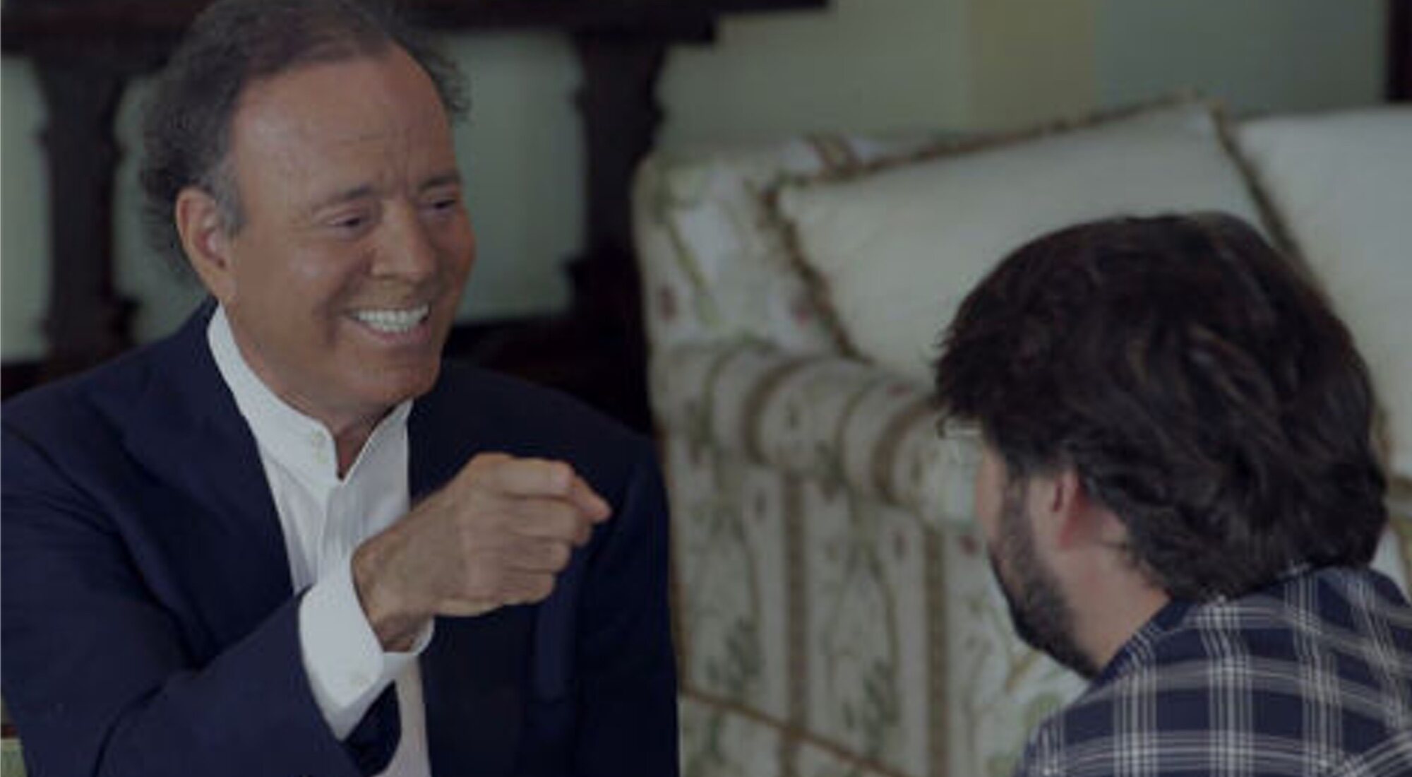 Julio Iglesias junto a Jordi Évole en 'Salvados'