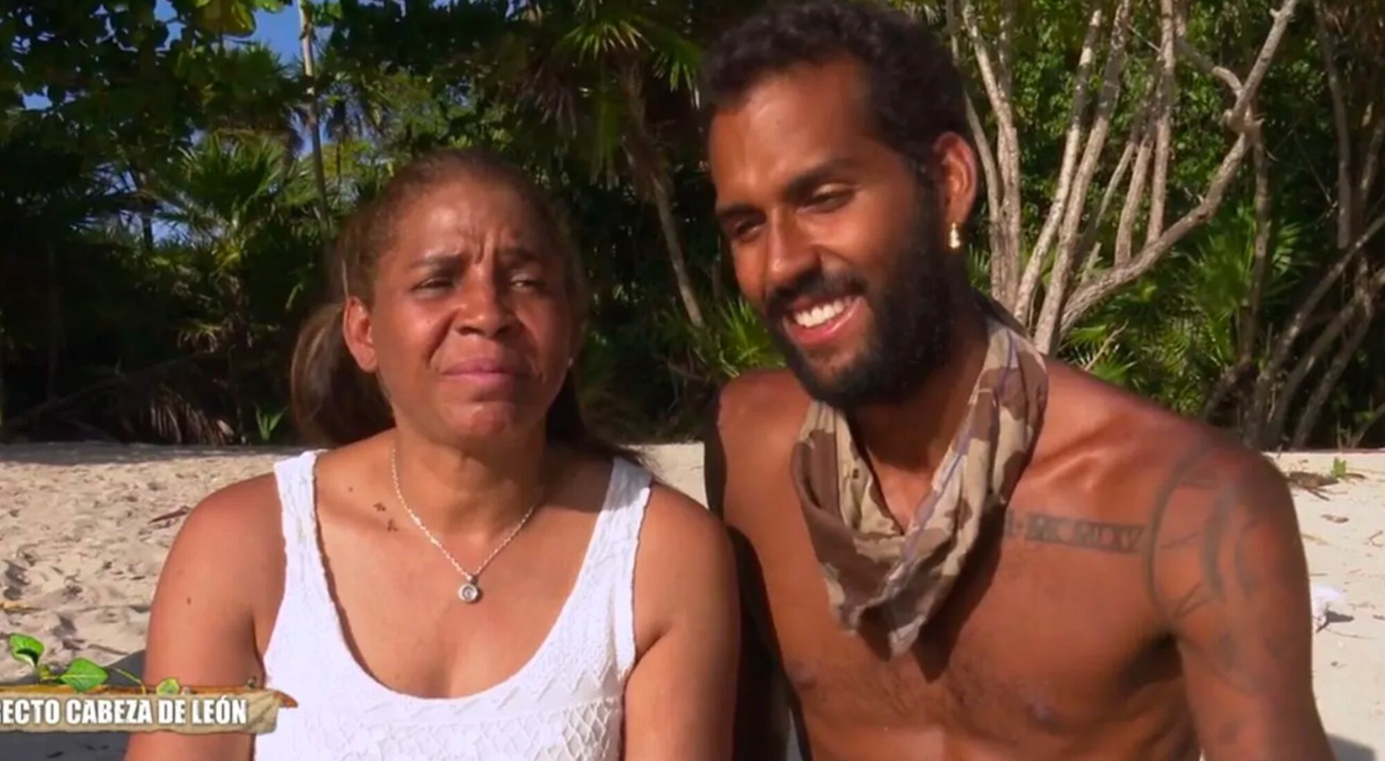Yulen Pereira junto a su madre en 'Supervivientes 2022'
