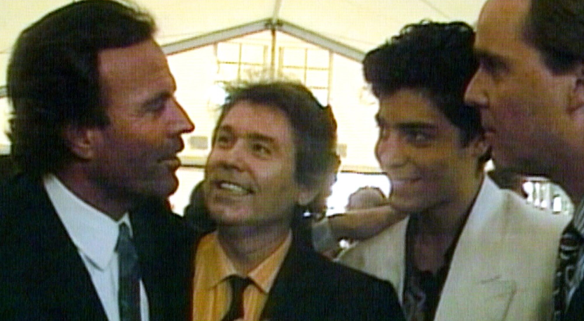 Julio Iglesias, Raphael y Chayanne en 'Viaje al centro de la tele'