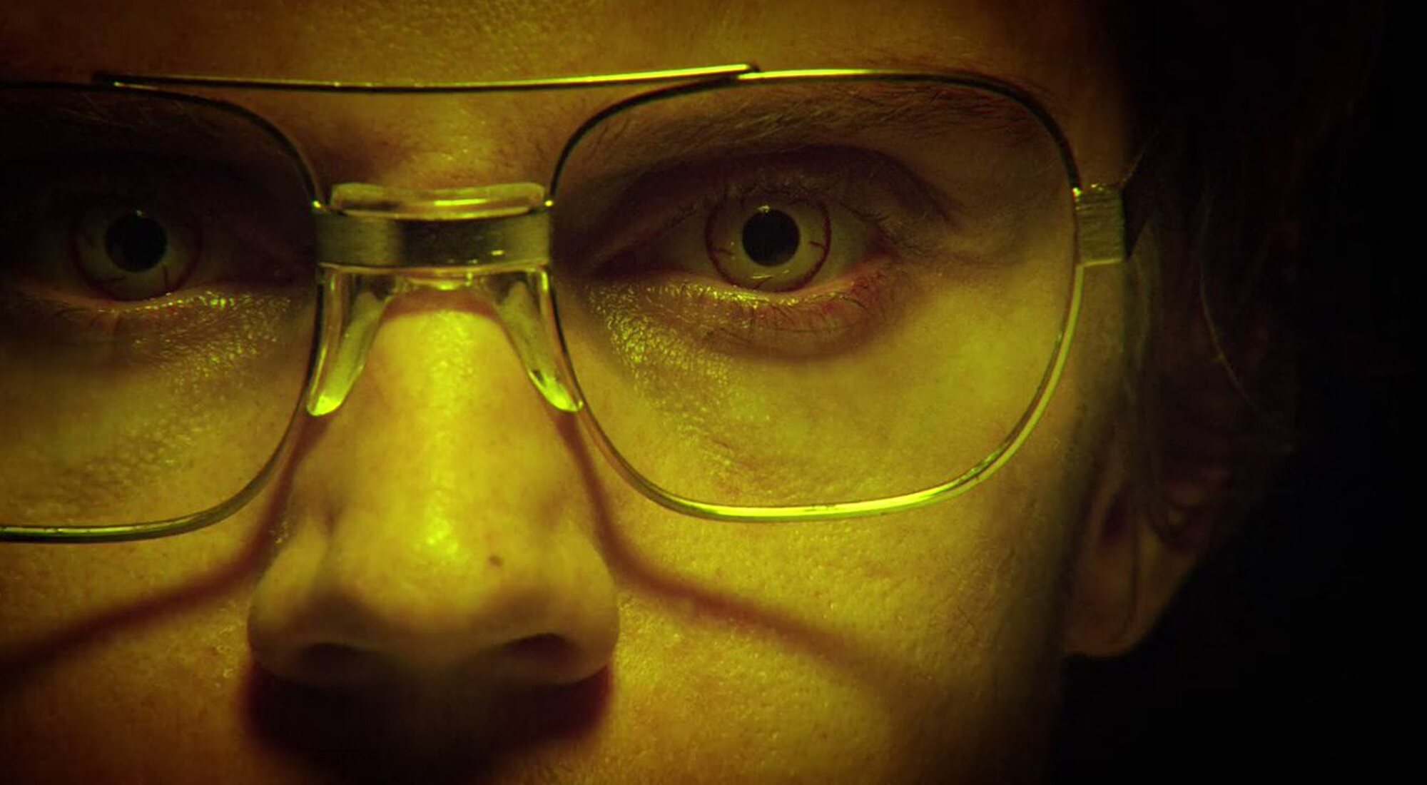 Evan Peters en el teaser trailer de 'Dahmer'