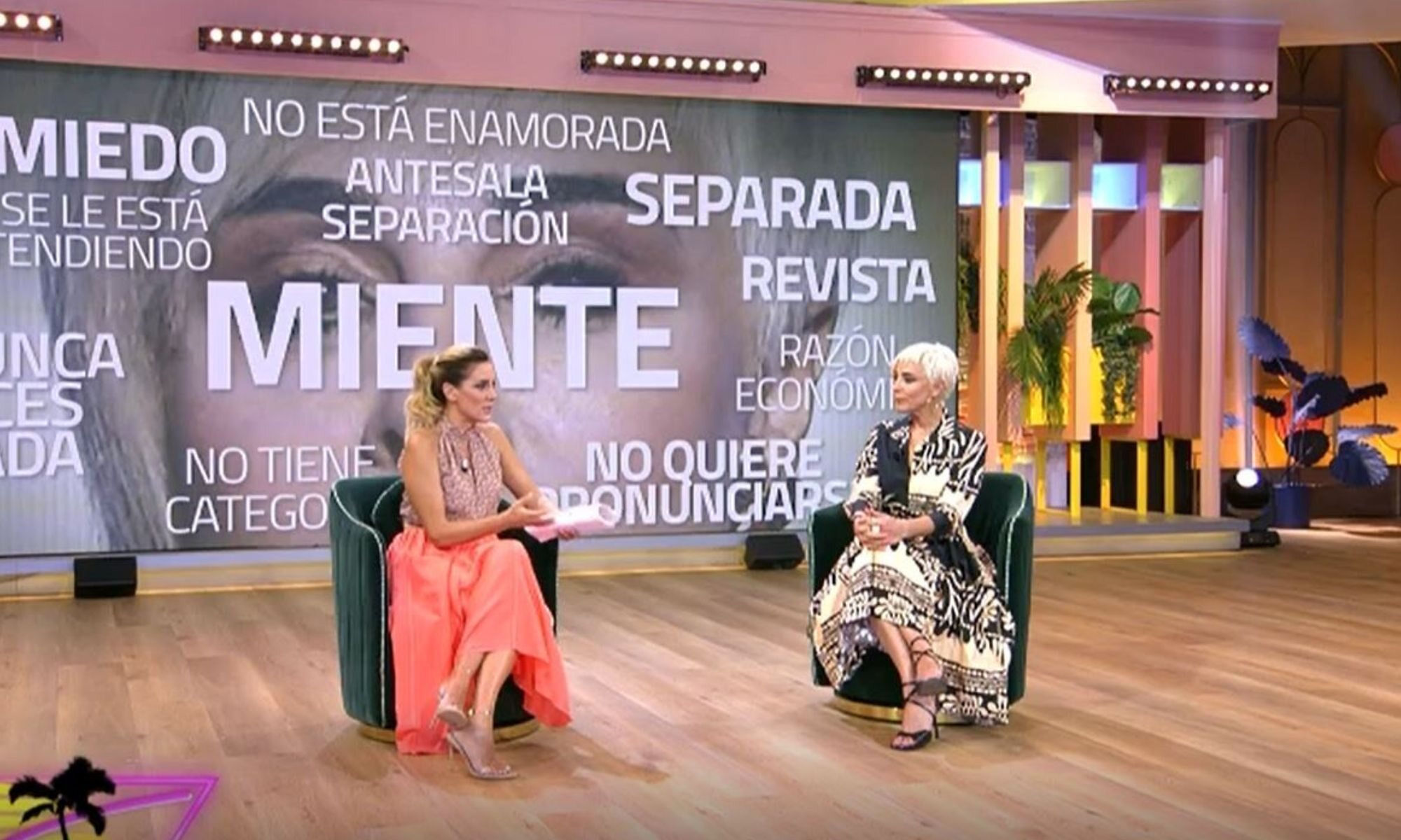 Ana María Aldón con Verónica Dulanto en 'Ya es verano'