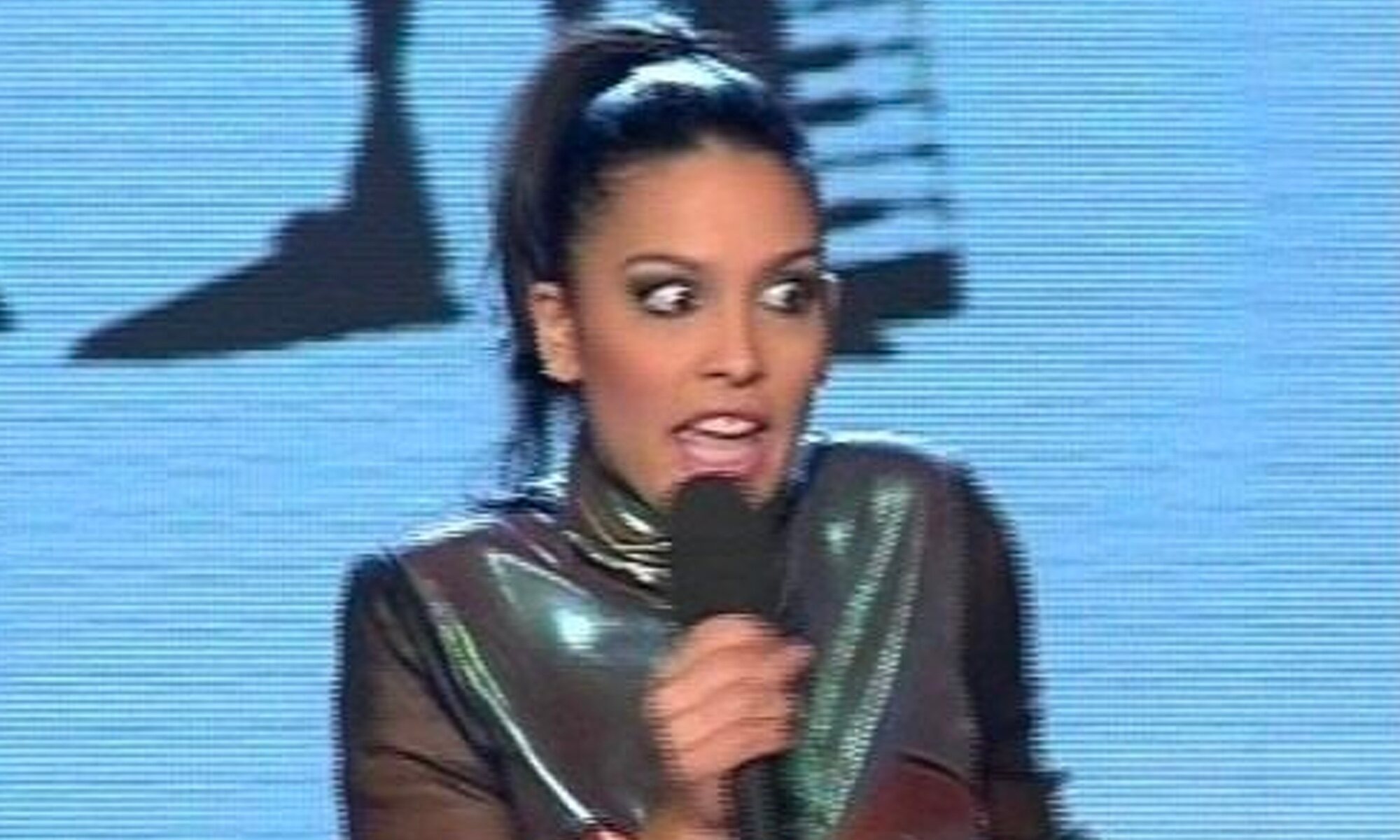 Lorena Castell, durante su actuación en 'Salvemos Eurovisión'
