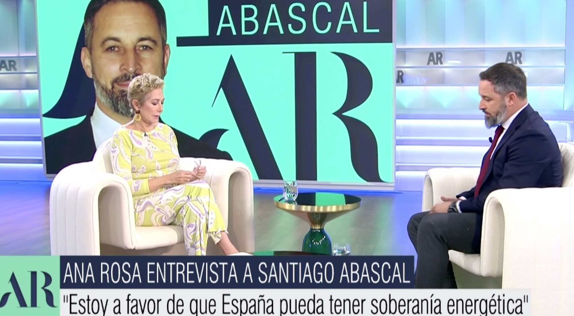 Ana Rosa Quintana entrevista a Santiago Abascal en 'El programa de Ana Rosa'