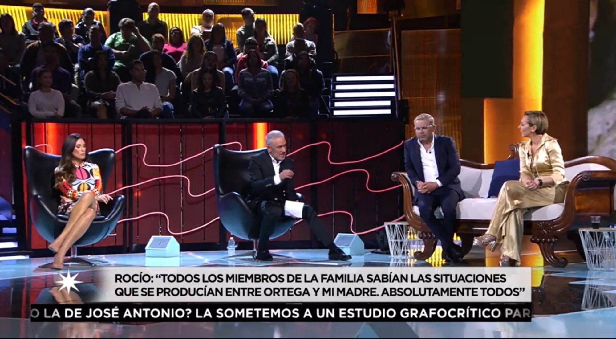 Kiko Hernández pregunta a Rocío Carrasco sobre el escrito de Rocío Jurado en 'En el nombre de Rocío'