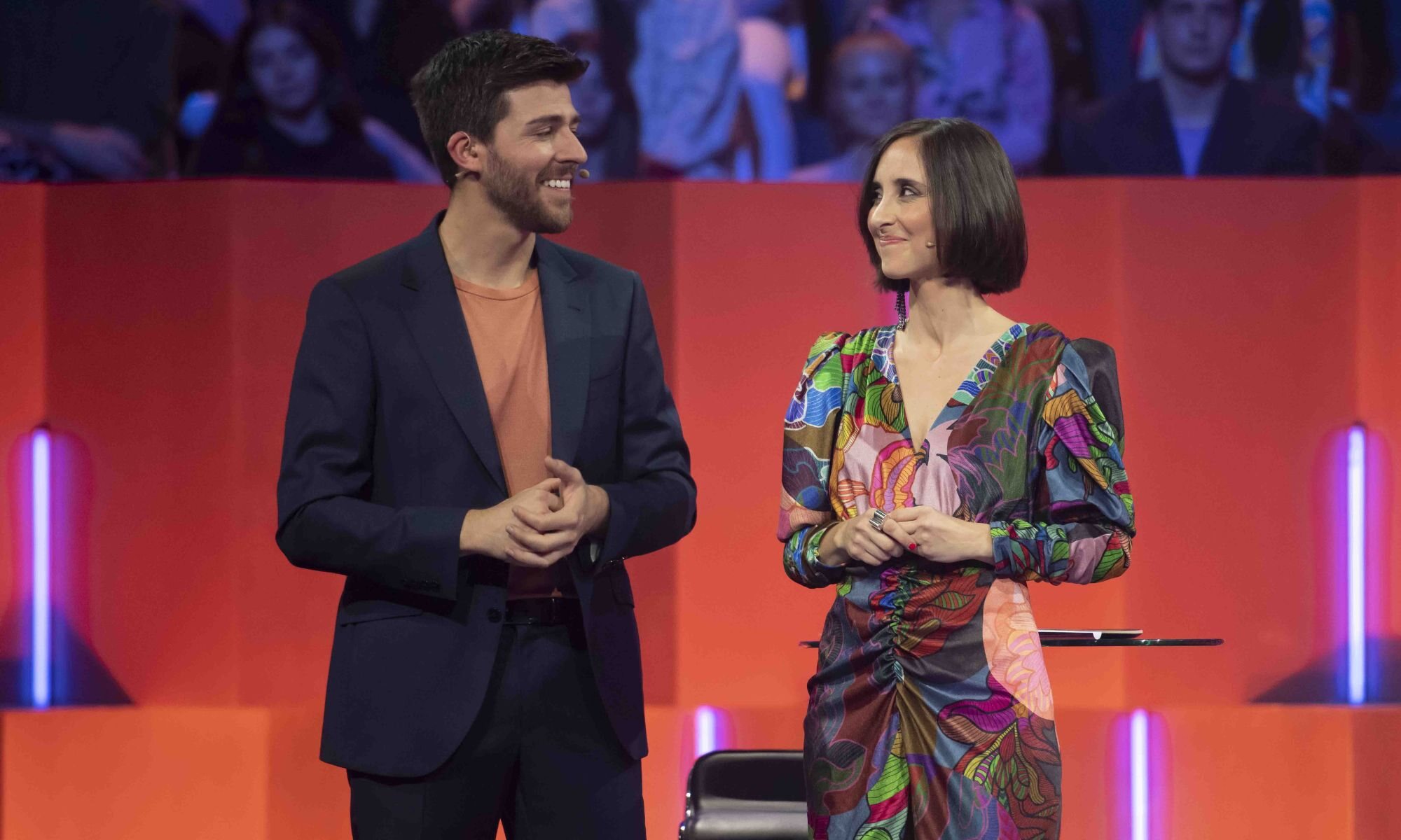 Rodrigo Vázquez y Julia Varela en una gala especial del Benidorm Fest