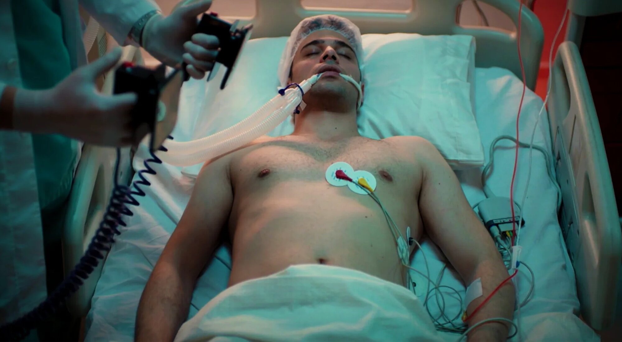 Kadir, tras el accidente en 'Hermanos'