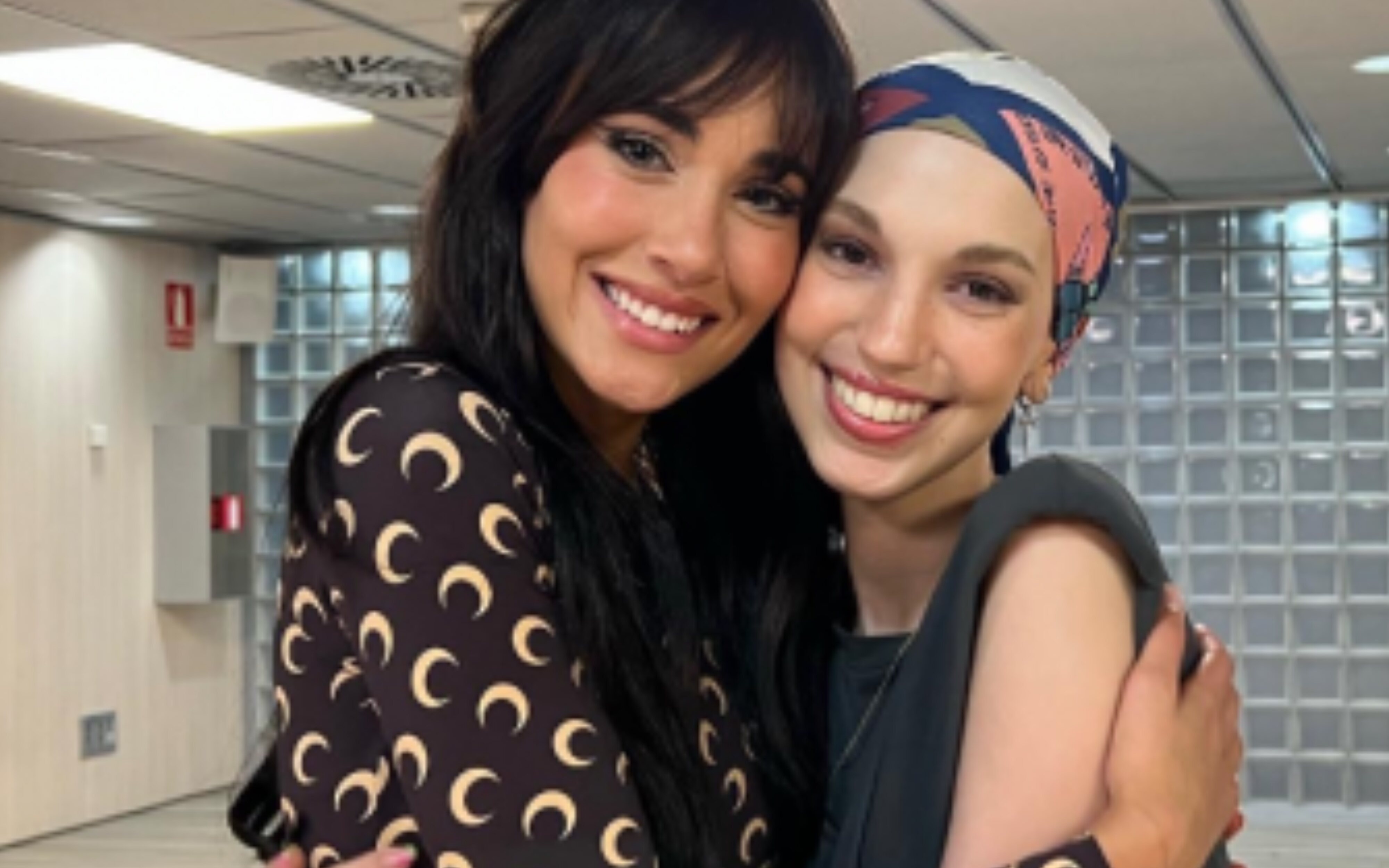 Aitana y Elena Huelva