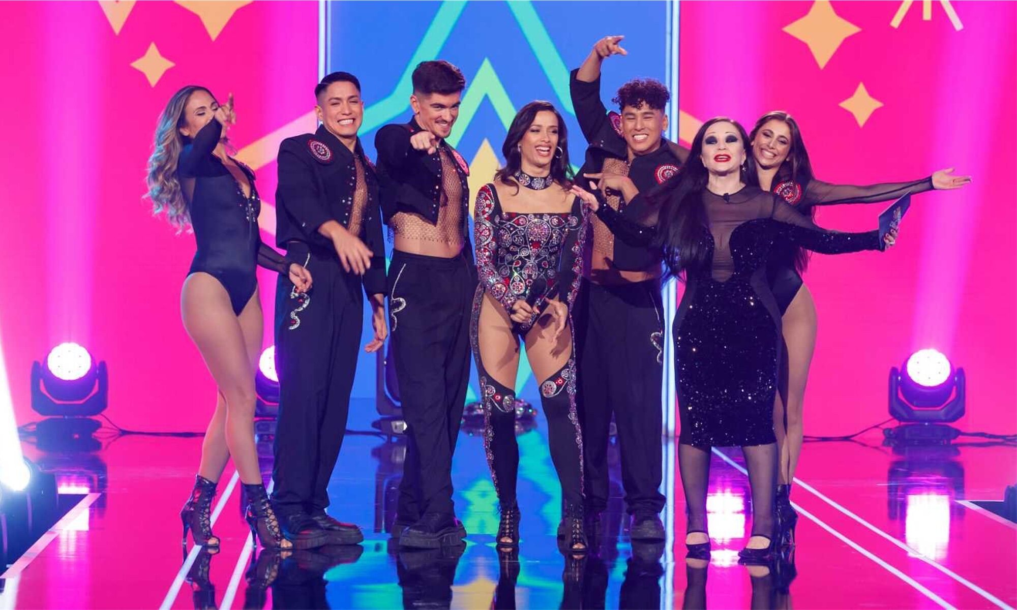 Chanel, sus bailarines y Alaska en &#39;Benidorm Fest Stars&#39;