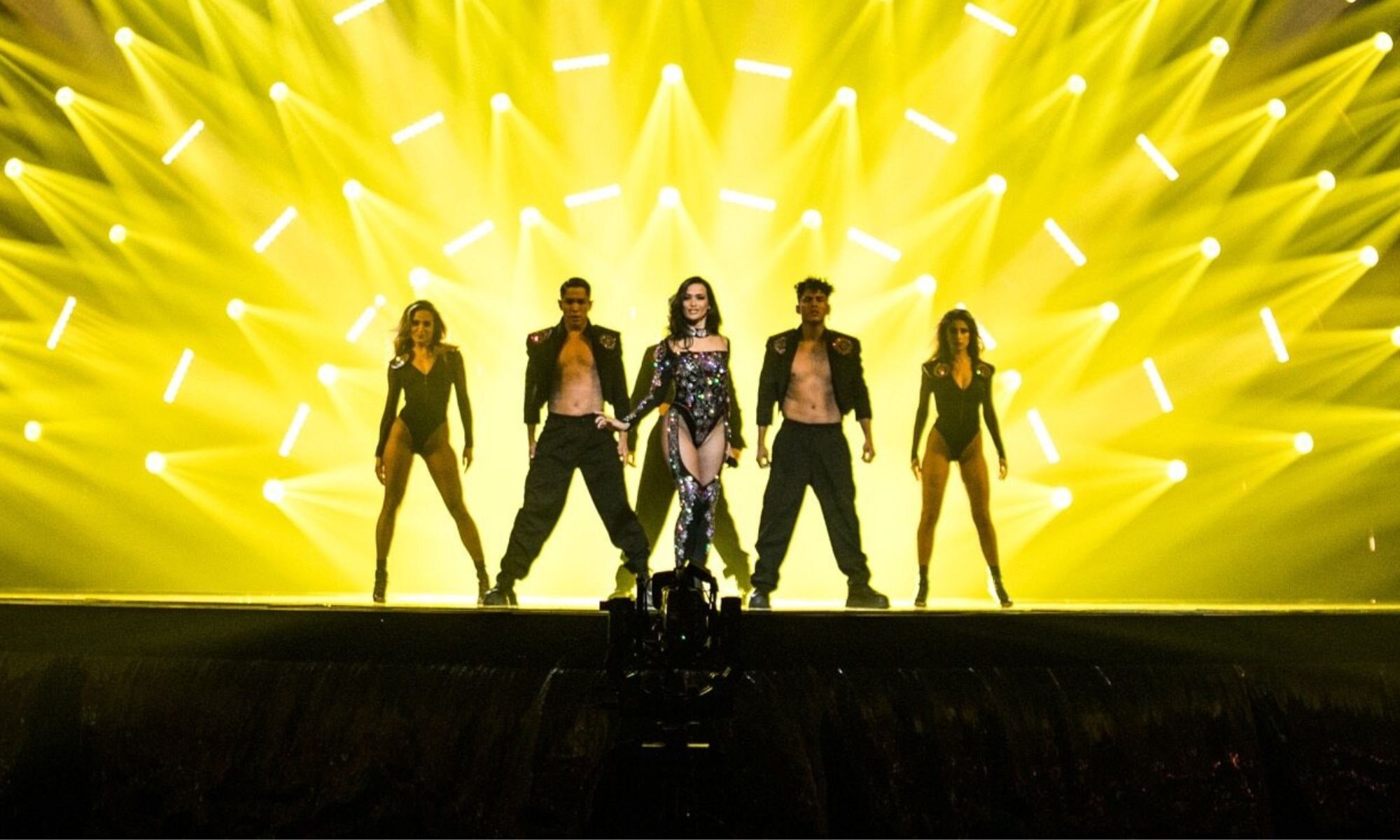 Chanel actuando en Eurovisión 2022