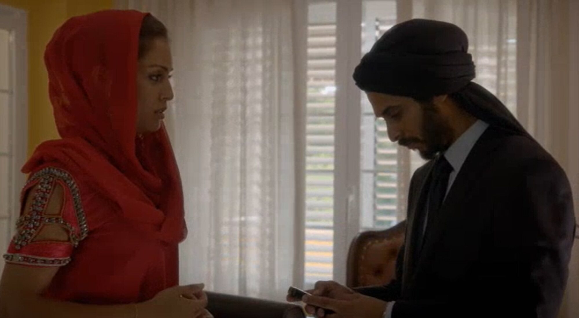 Hiba Abouk y Noureddine El Attab en &#39;El príncipe&#39;