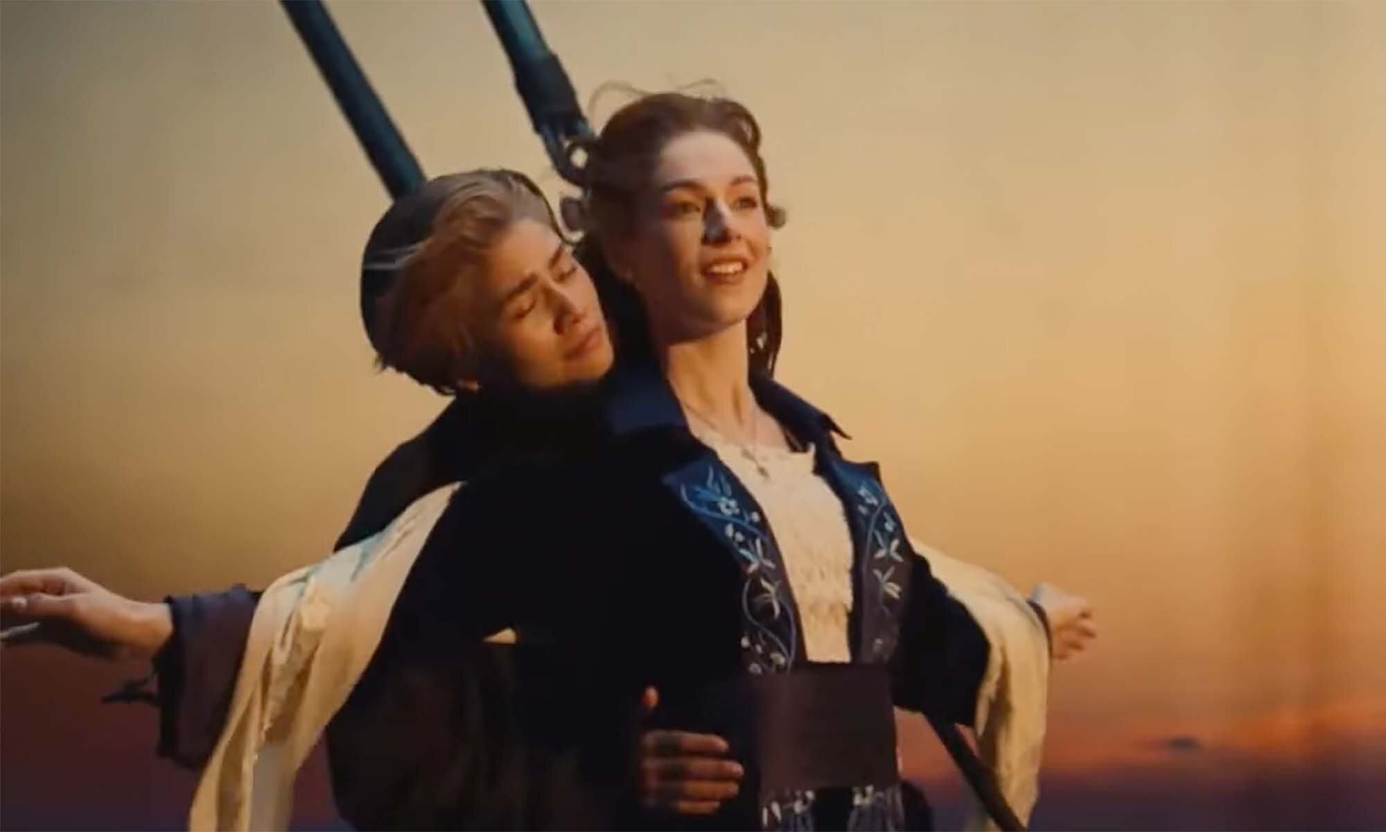 Zendaya y Hunter Schafer recrean la famosa escena de "Titanic" en 'Euphoria'