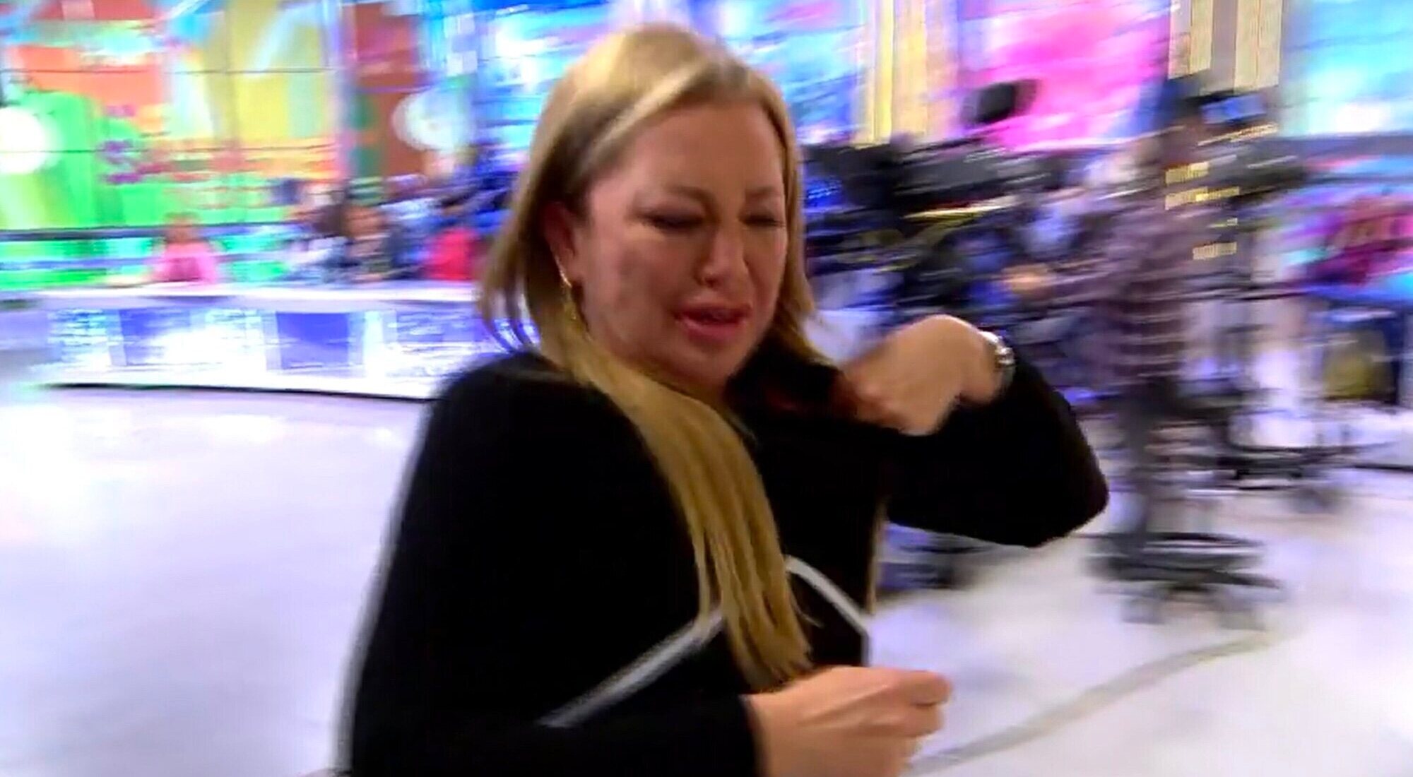 Belén Esteban abandona el plató de &#39;Sálvame&#39;