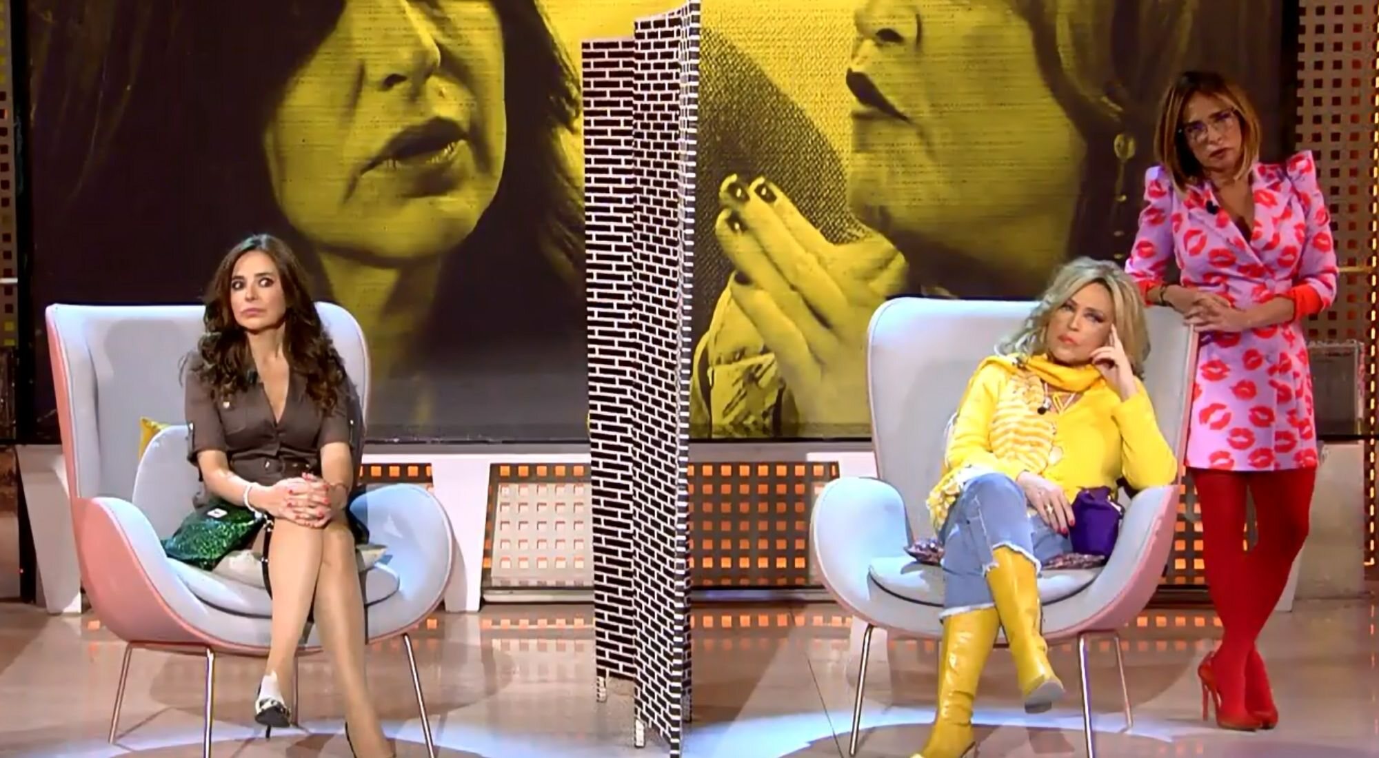 Carmen Alcayde, Lydia Lozano y María Patiño