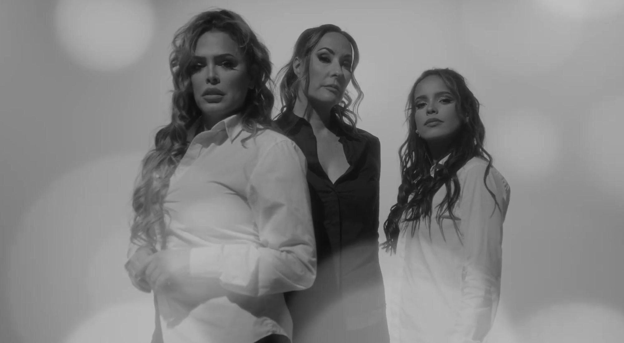 Amor Romeira, Rosario Mohedano y Gloria Camila en "De qué vas"