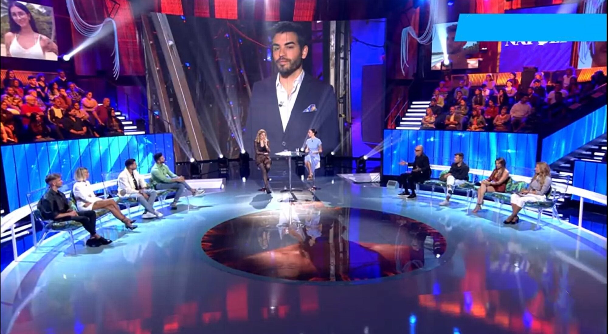 Sandra Barneda entrevista a Naomi Asensi en 'El debate de las tentaciones'