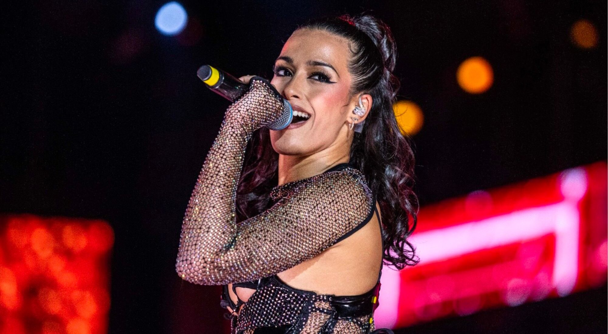 Chanel Terrero interpretando "SloMo"