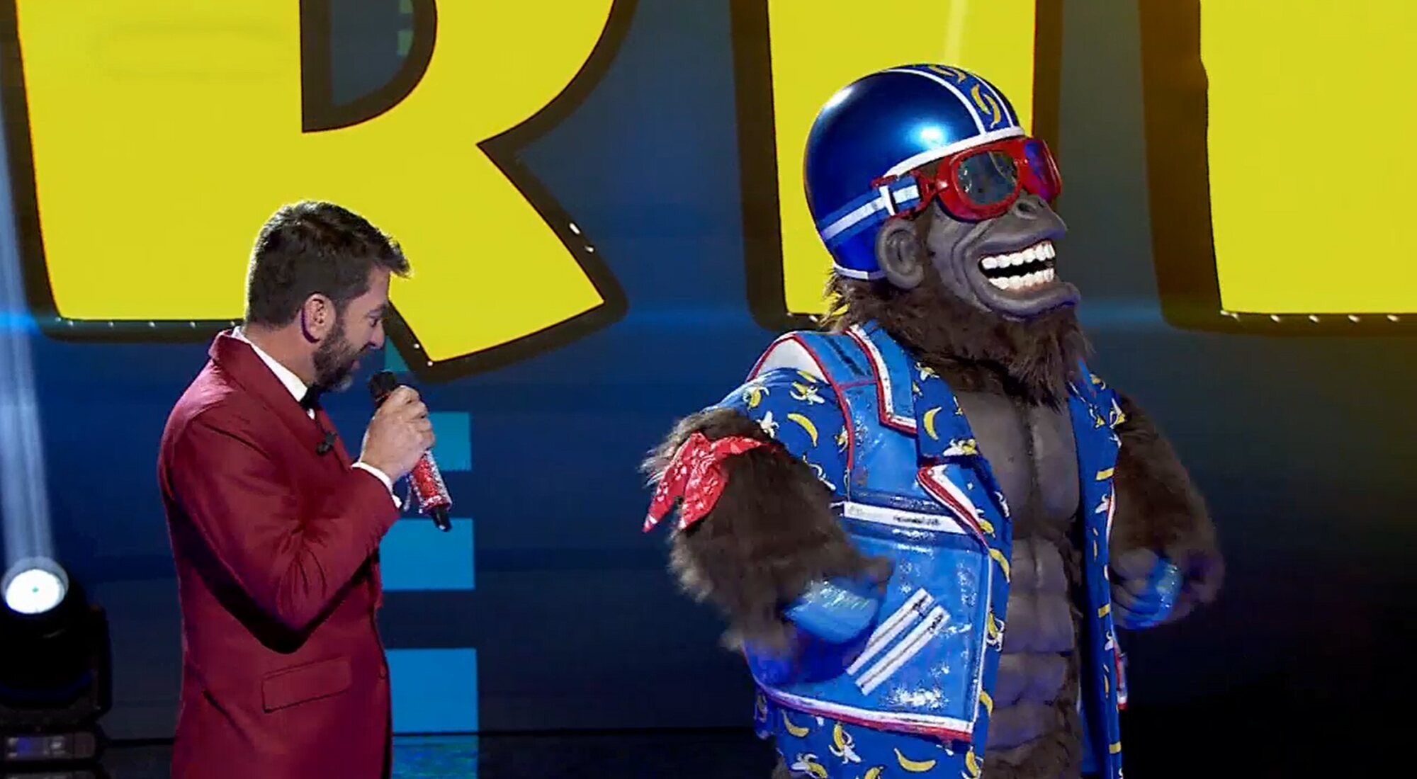 Gorila se luce junto a Arturo Valls en el segundo programa de 'Mask Singer 3'