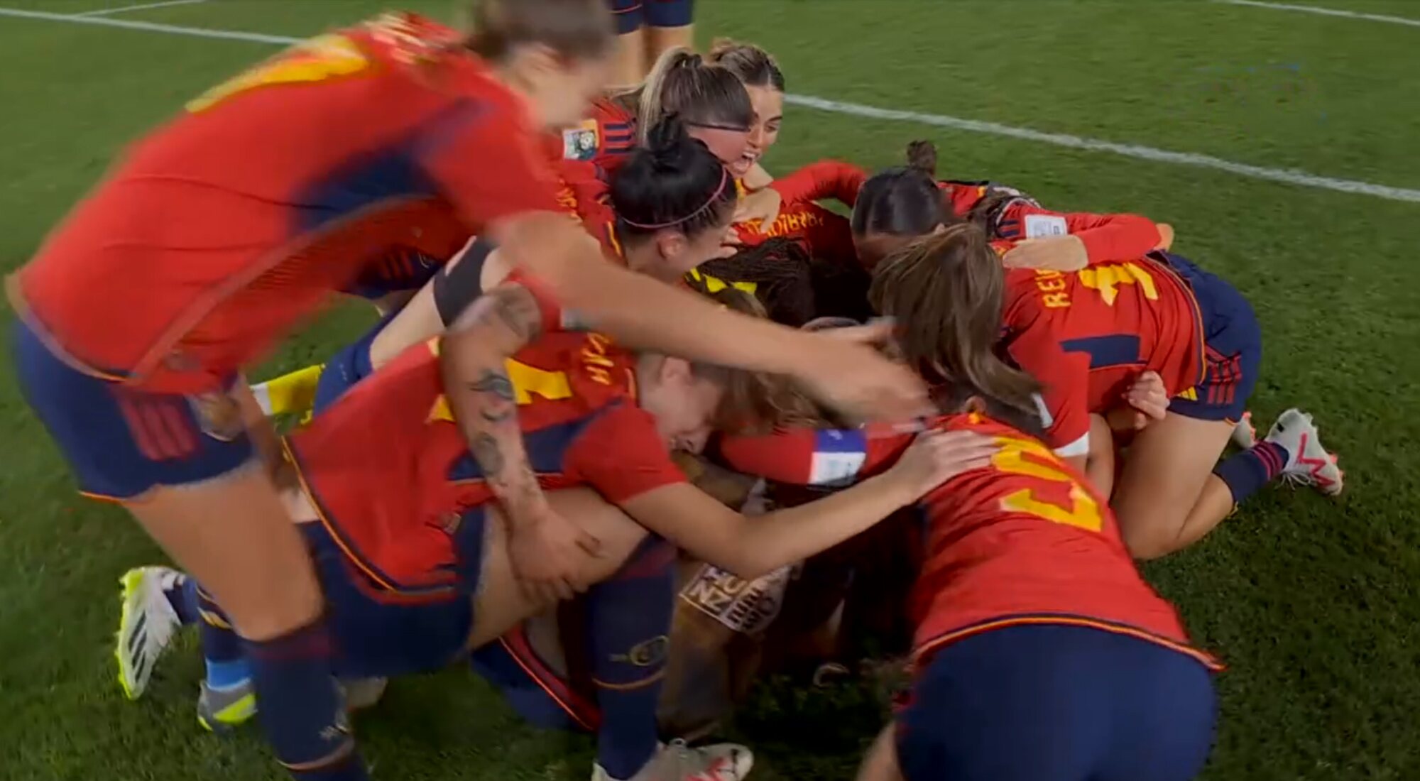La Selección Española Femenina de Fútbol celebra su victoria al concluir la final del Mundial