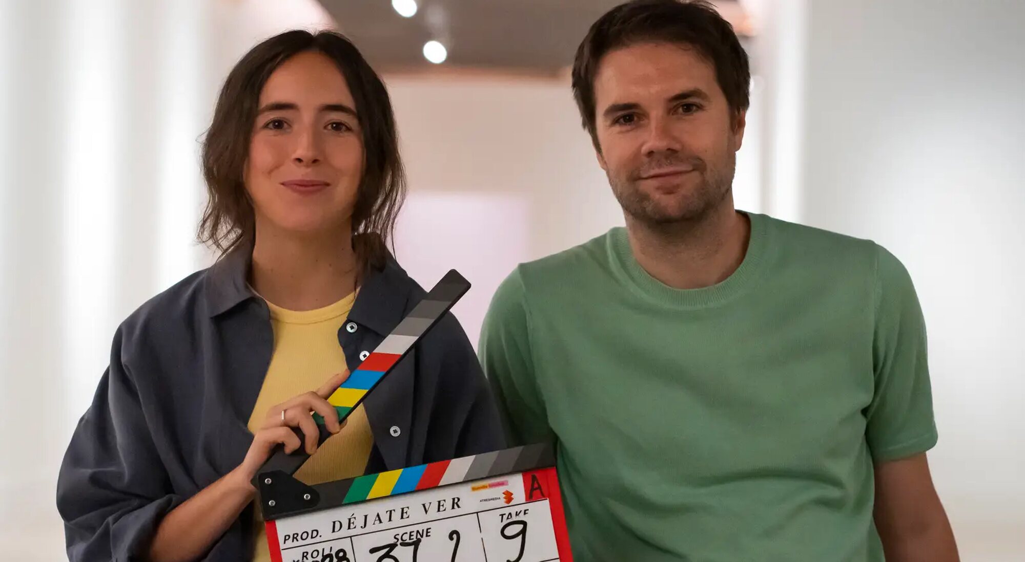 Macarena Sanz y Álvaro Carmona en el rodaje de 'Déjate ver'