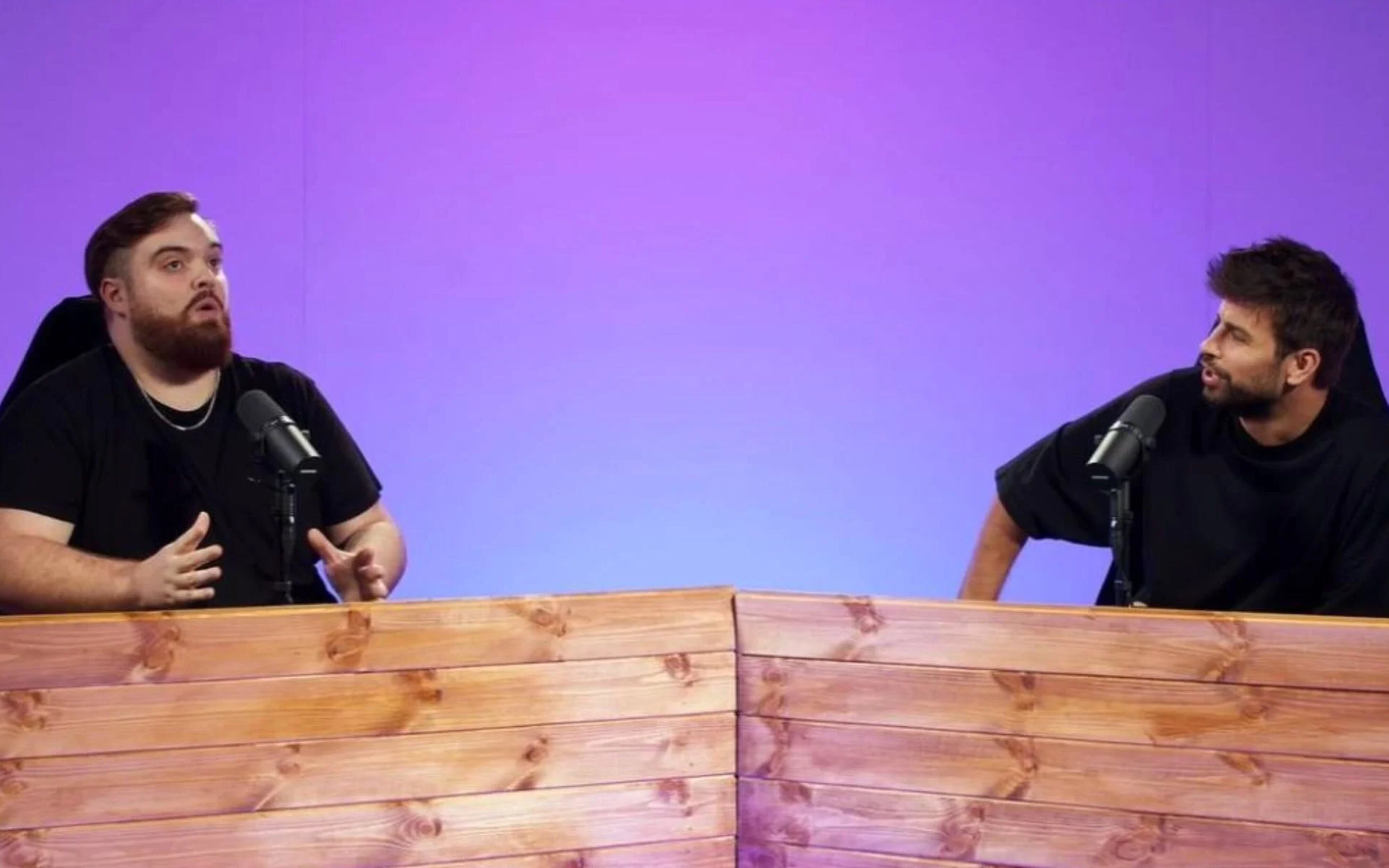 Ibai Llanos y Gerard Piqué