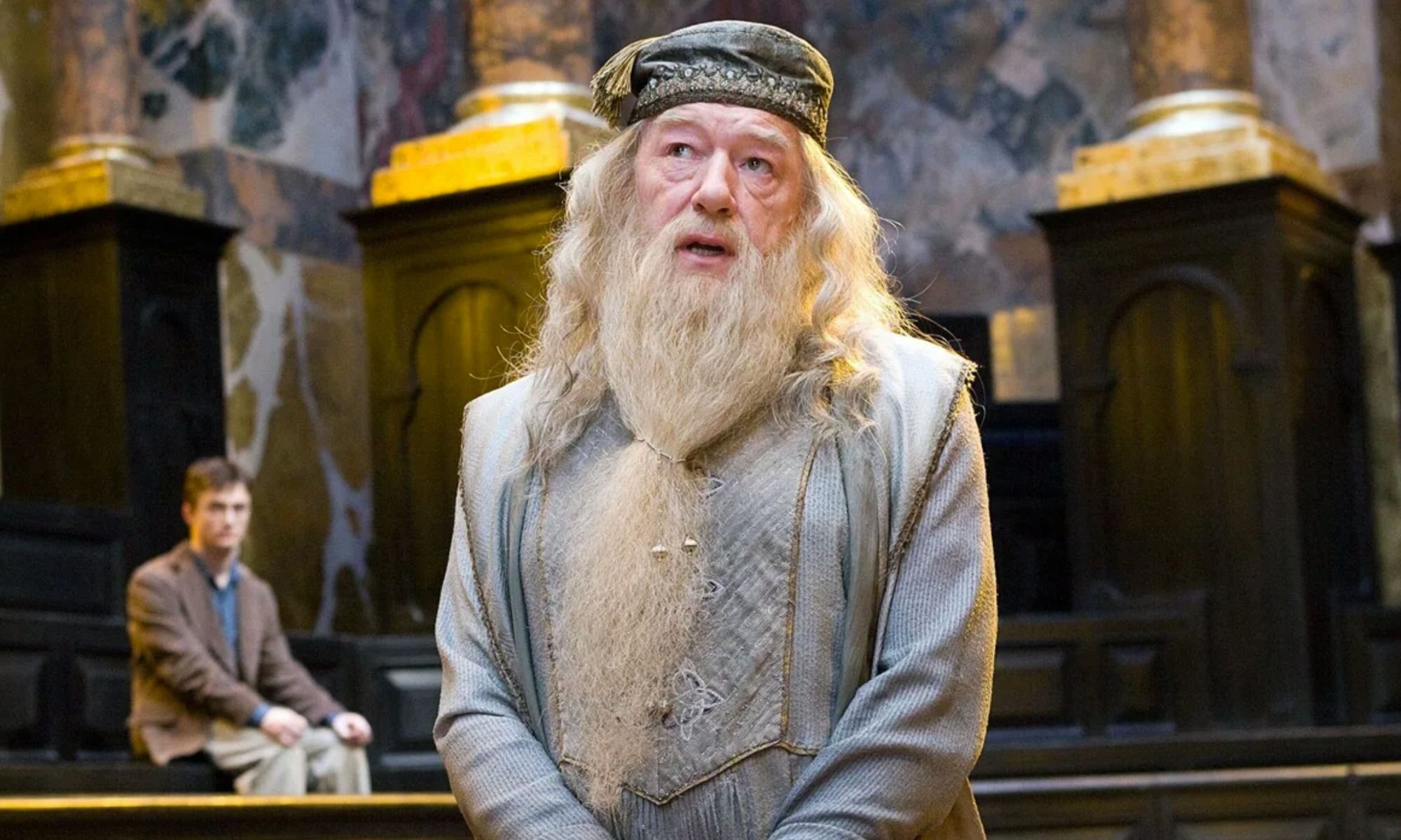 Michael Gambon como Albus Dumbledore