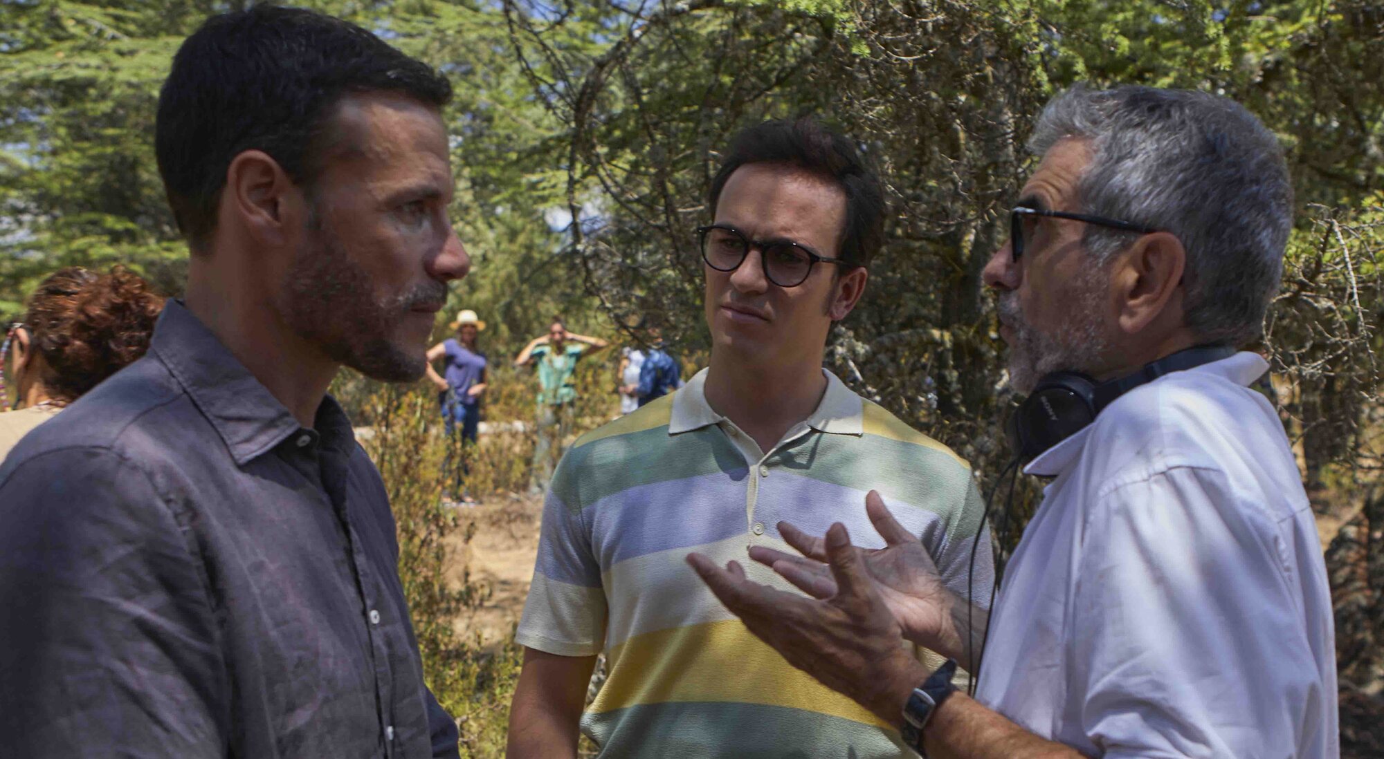 Joaquín Oristrell, junto a Daniel Grao y Alejandro Jato en el rodaje de 'HIT'